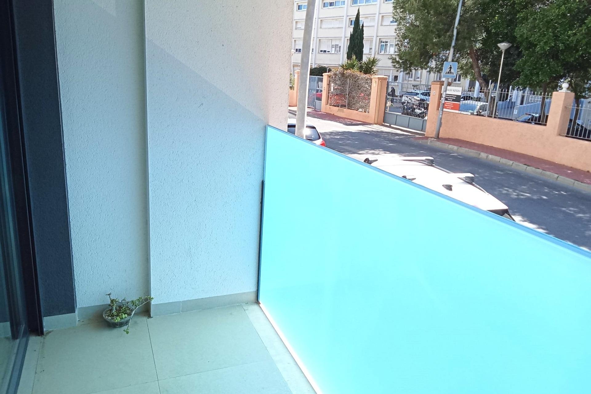 Wiederverkauf - Wohnung -
Torrevieja - Estacion De Autobuses