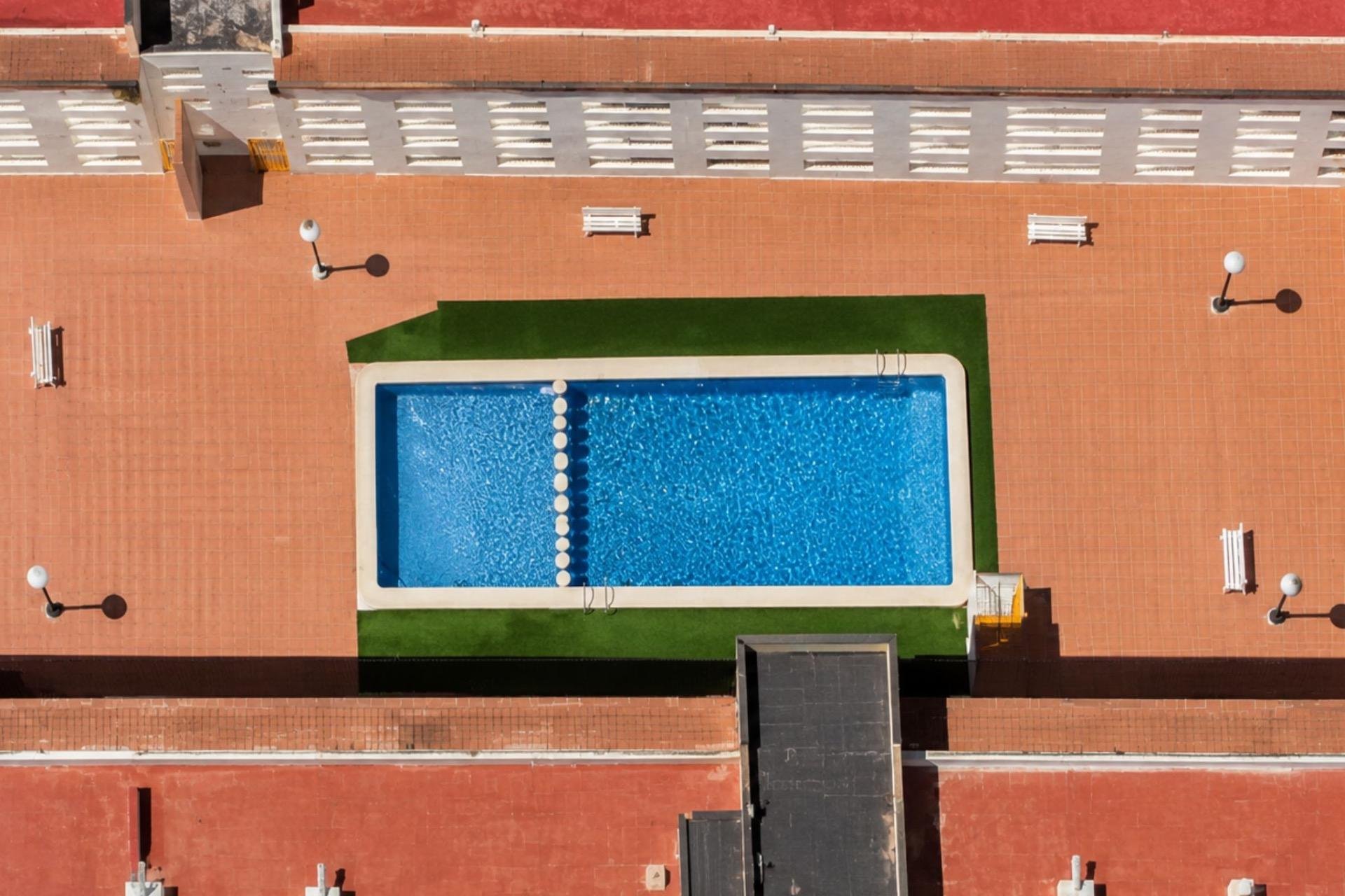 Wiederverkauf - Wohnung -
Torrevieja - Estacion De Autobuses