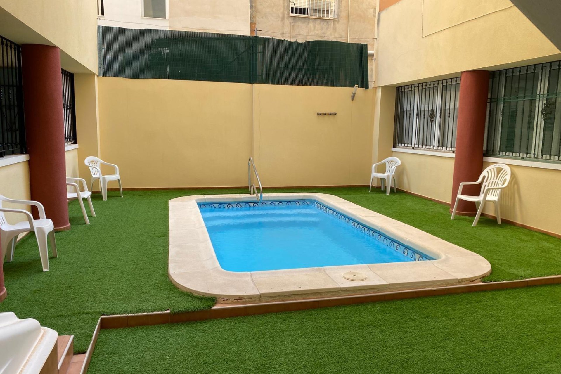 Wiederverkauf - Wohnung -
Torrevieja - Estacion De Autobuses