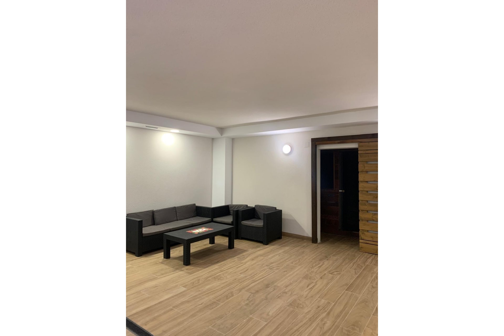 Wiederverkauf - Wohnung -
Torrevieja - Estacion De Autobuses