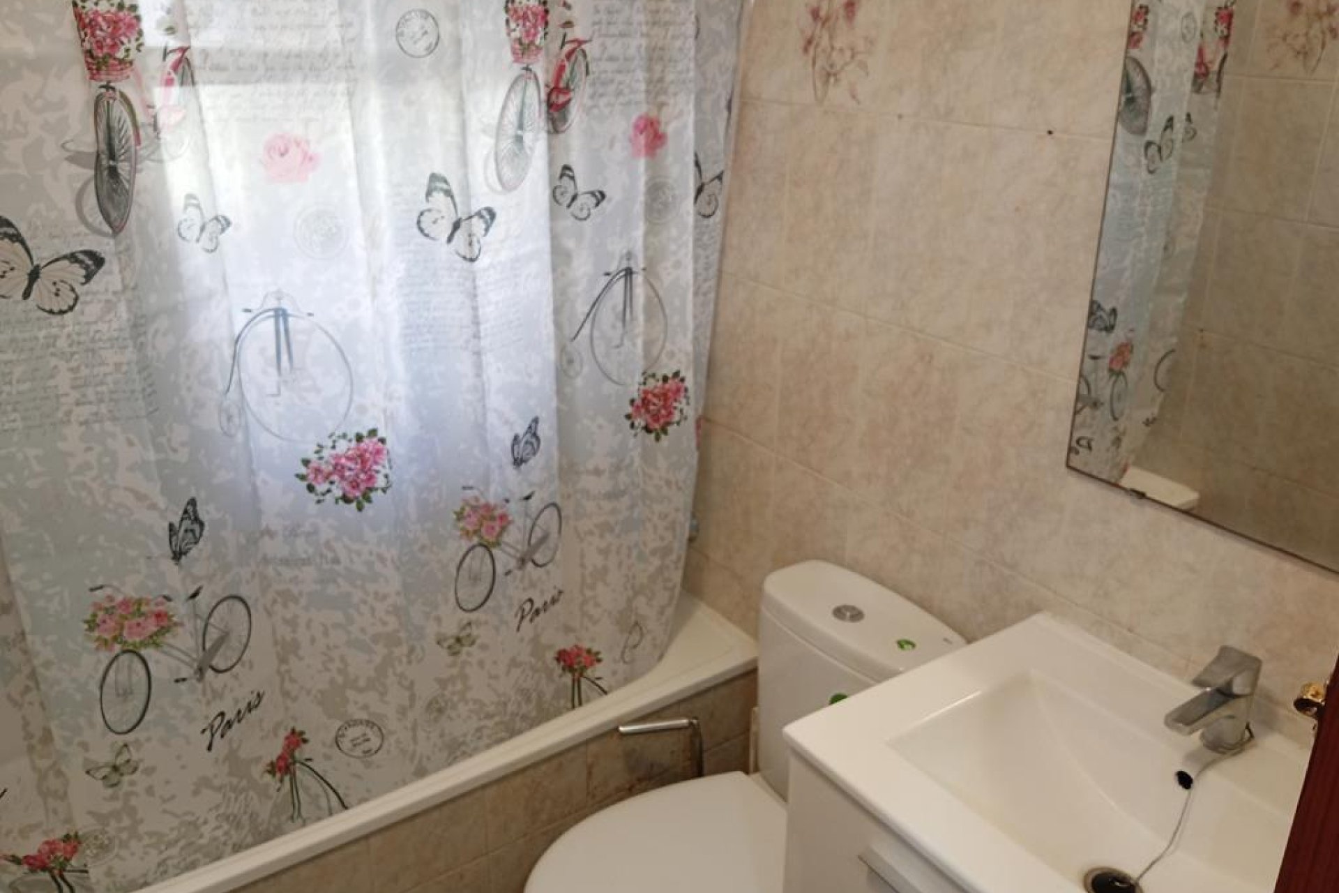 Wiederverkauf - Wohnung -
Torrevieja - Habaneras