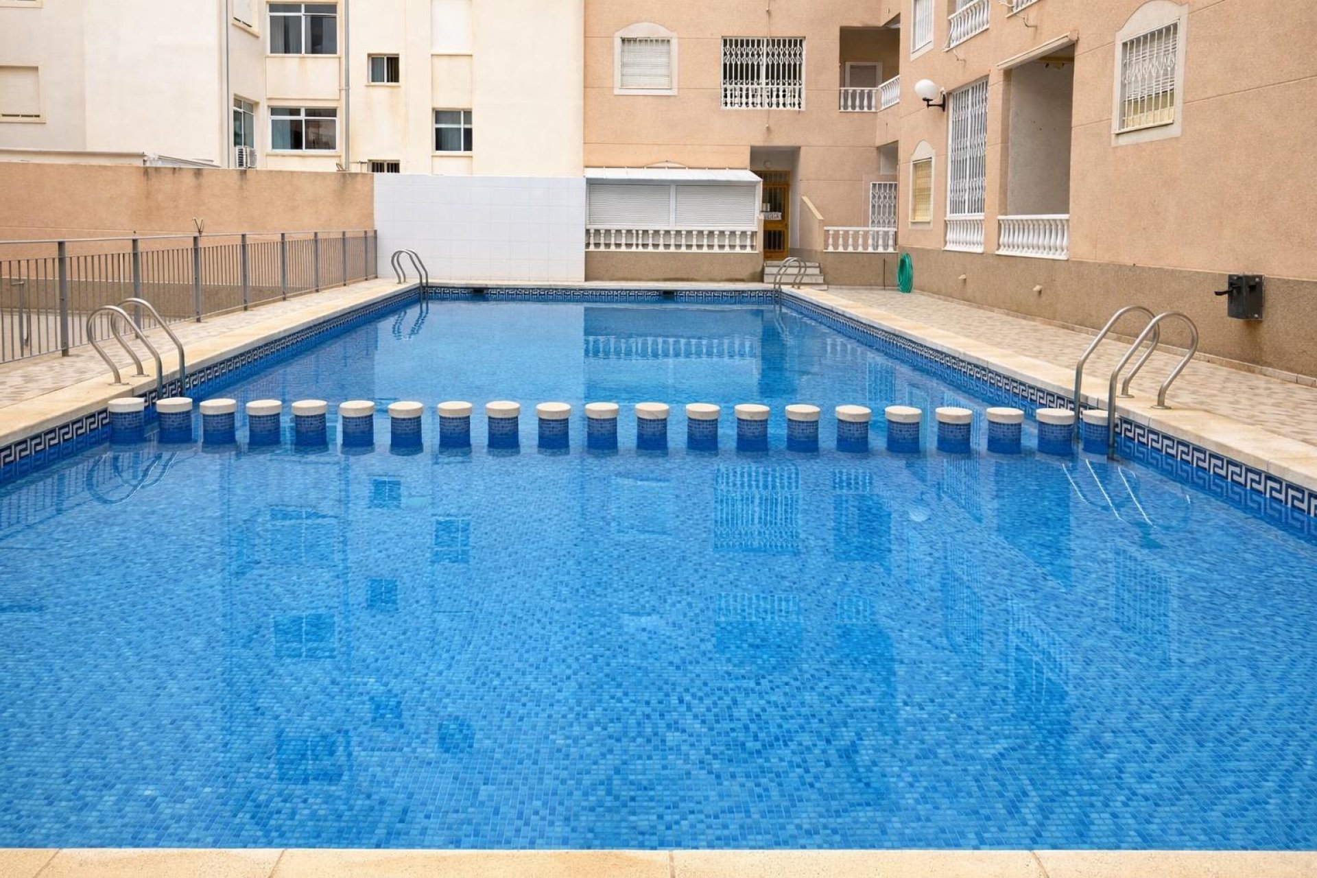 Wiederverkauf - Wohnung -
Torrevieja - Habaneras