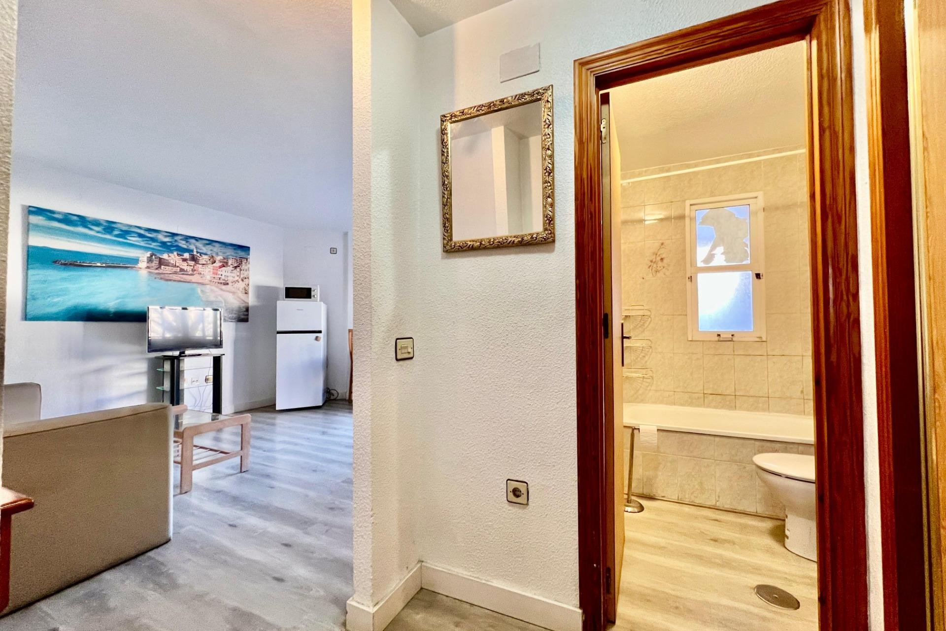 Wiederverkauf - Wohnung -
Torrevieja - Habaneras