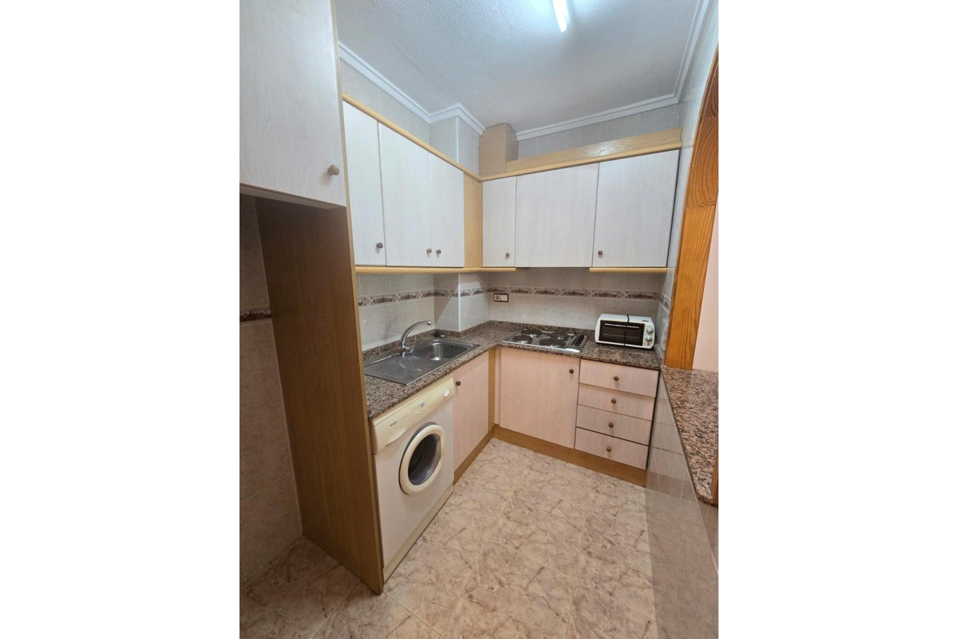 Wiederverkauf - Wohnung -
Torrevieja - Habaneras