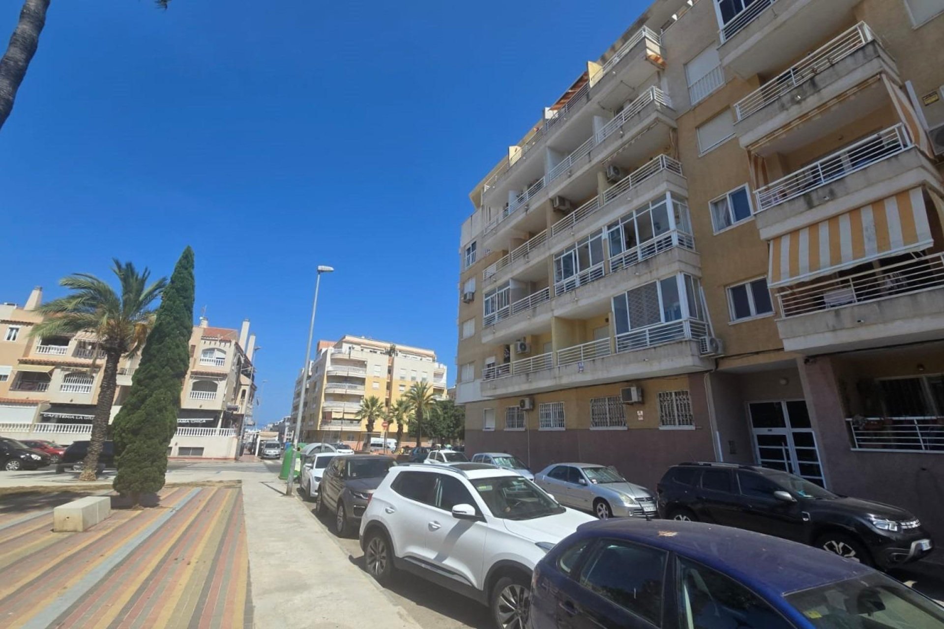 Wiederverkauf - Wohnung -
Torrevieja - Habaneras