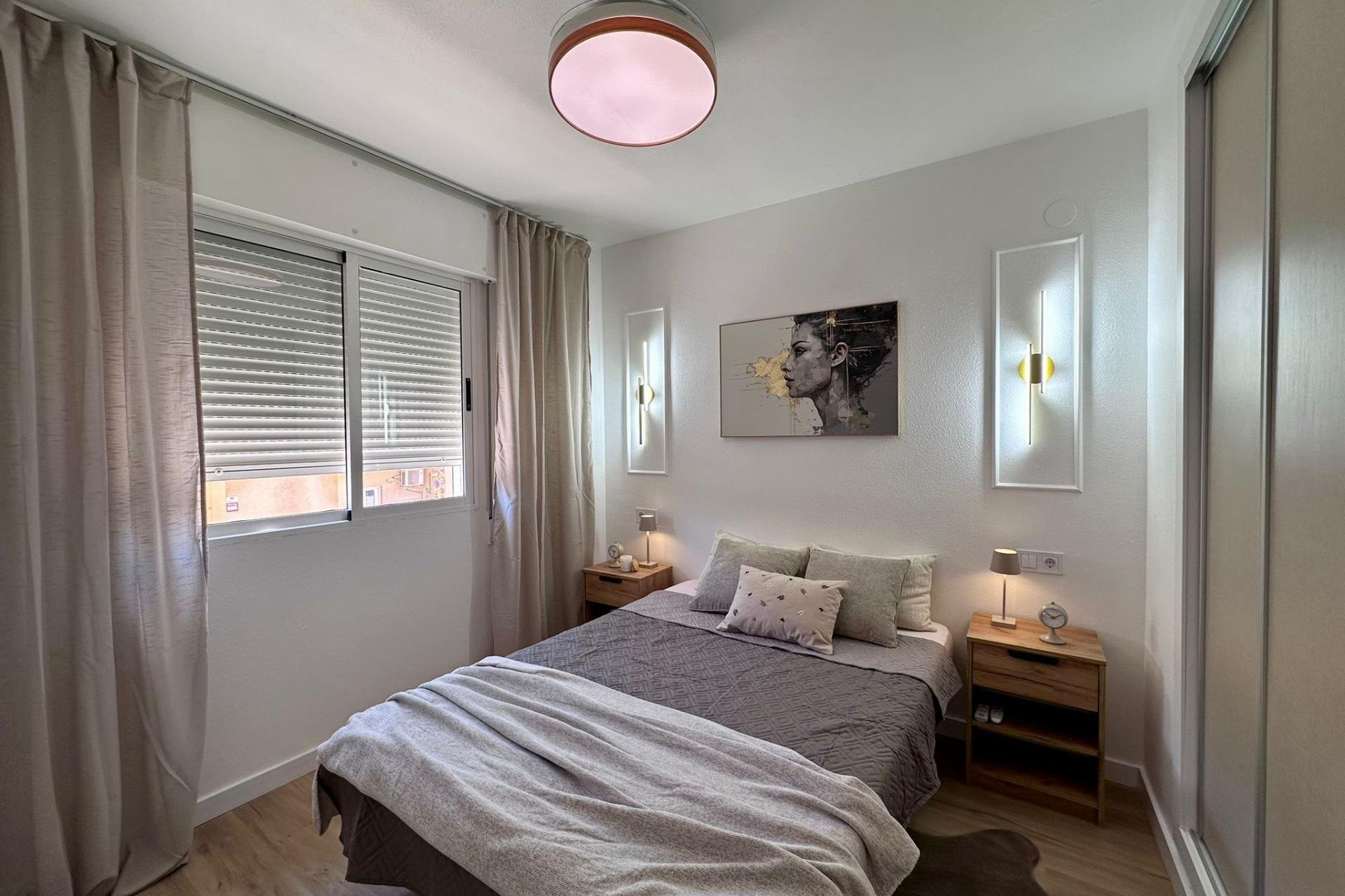 Wiederverkauf - Wohnung -
Torrevieja - Habaneras