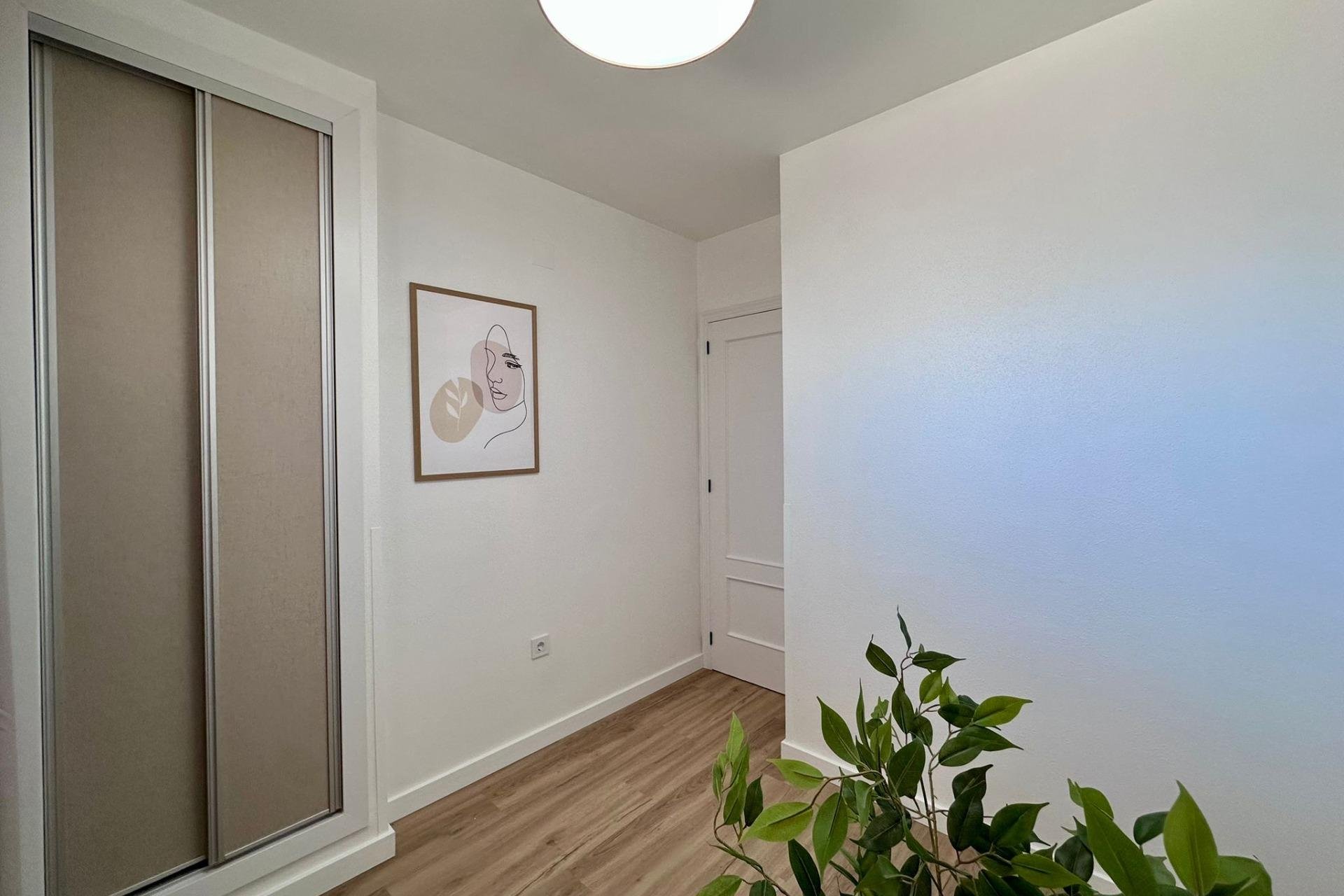 Wiederverkauf - Wohnung -
Torrevieja - Habaneras
