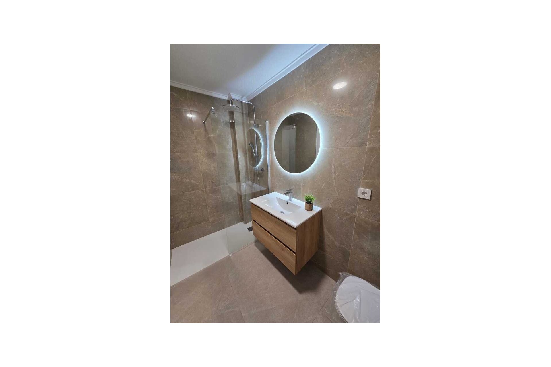 Wiederverkauf - Wohnung -
Torrevieja - Habaneras