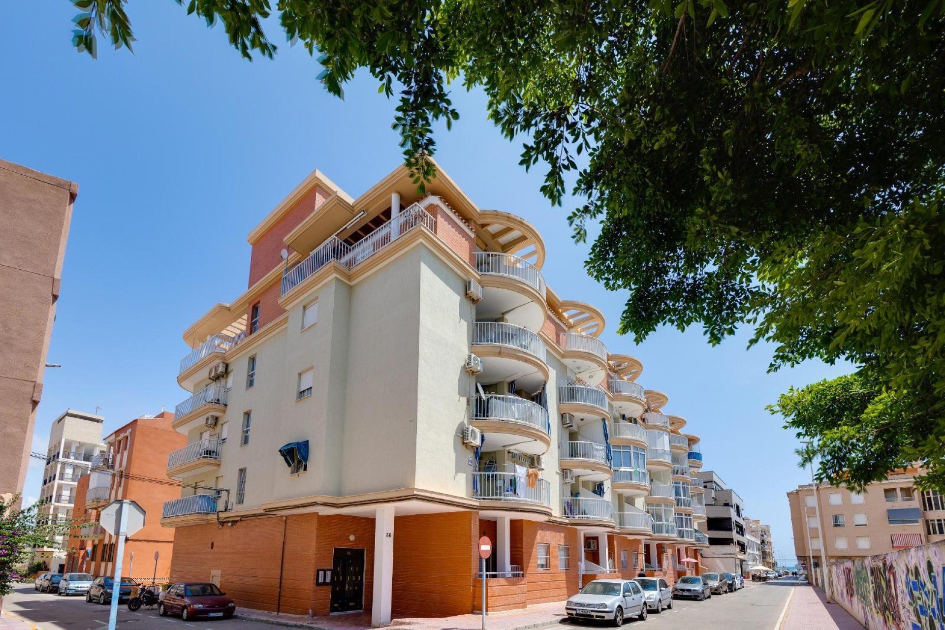 Wiederverkauf - Wohnung -
Torrevieja - La Mata Pueblo