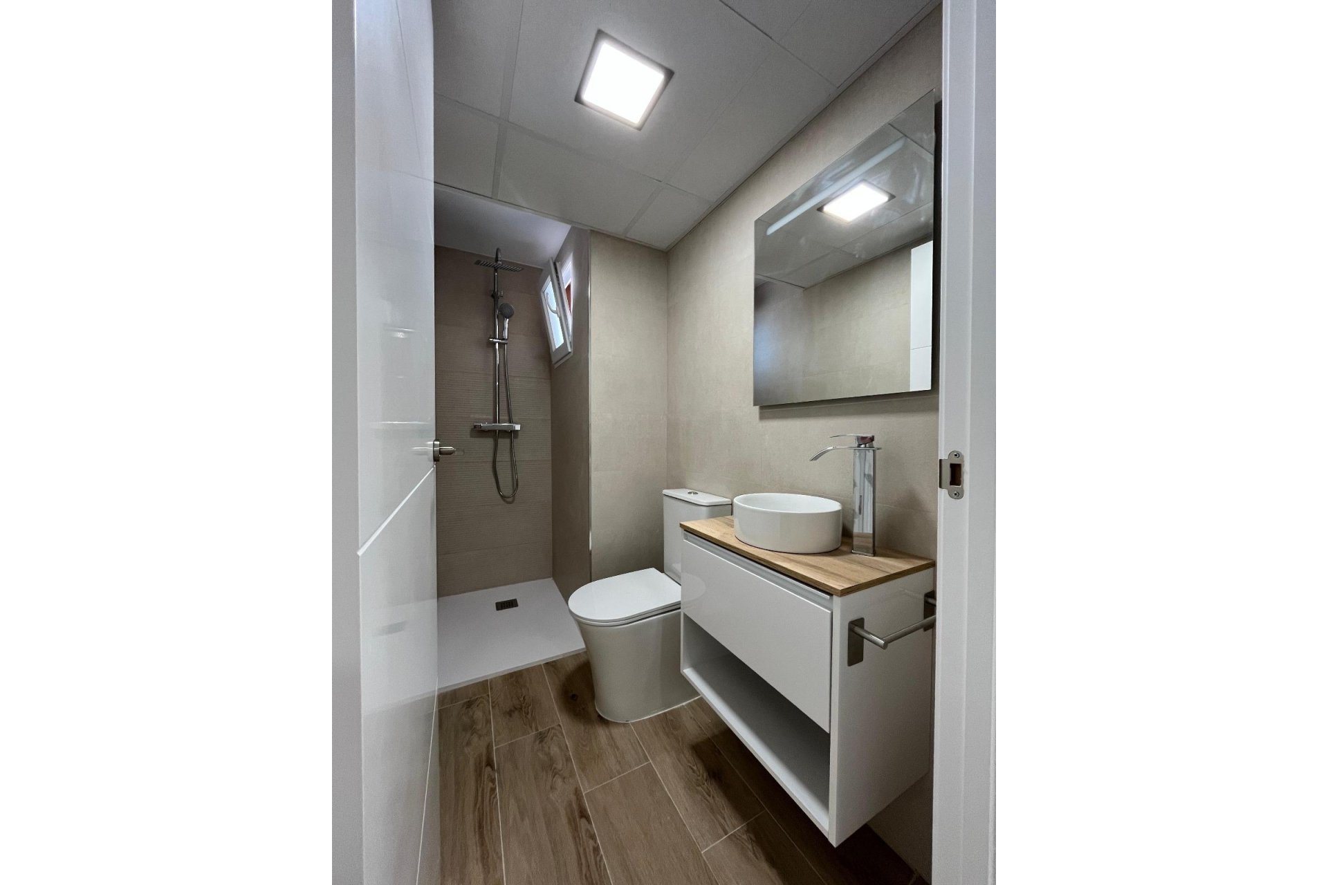 Wiederverkauf - Wohnung -
Torrevieja - La Mata