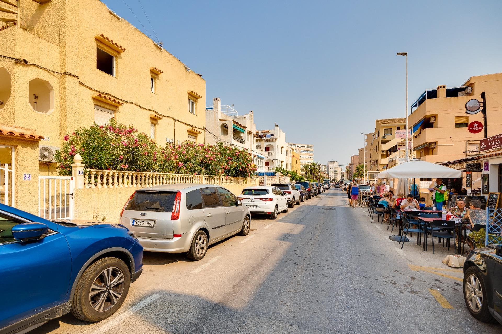 Wiederverkauf - Wohnung -
Torrevieja - La Mata