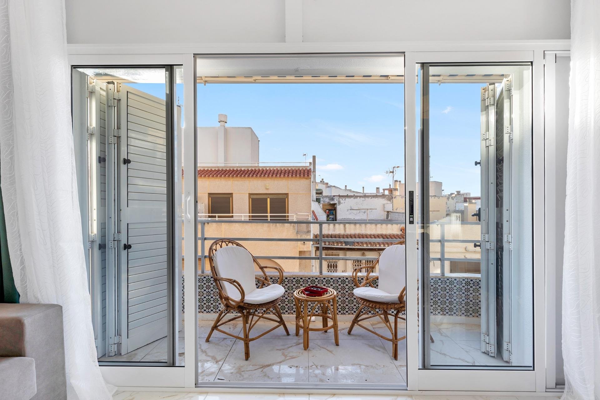 Wiederverkauf - Wohnung -
Torrevieja - La Mata