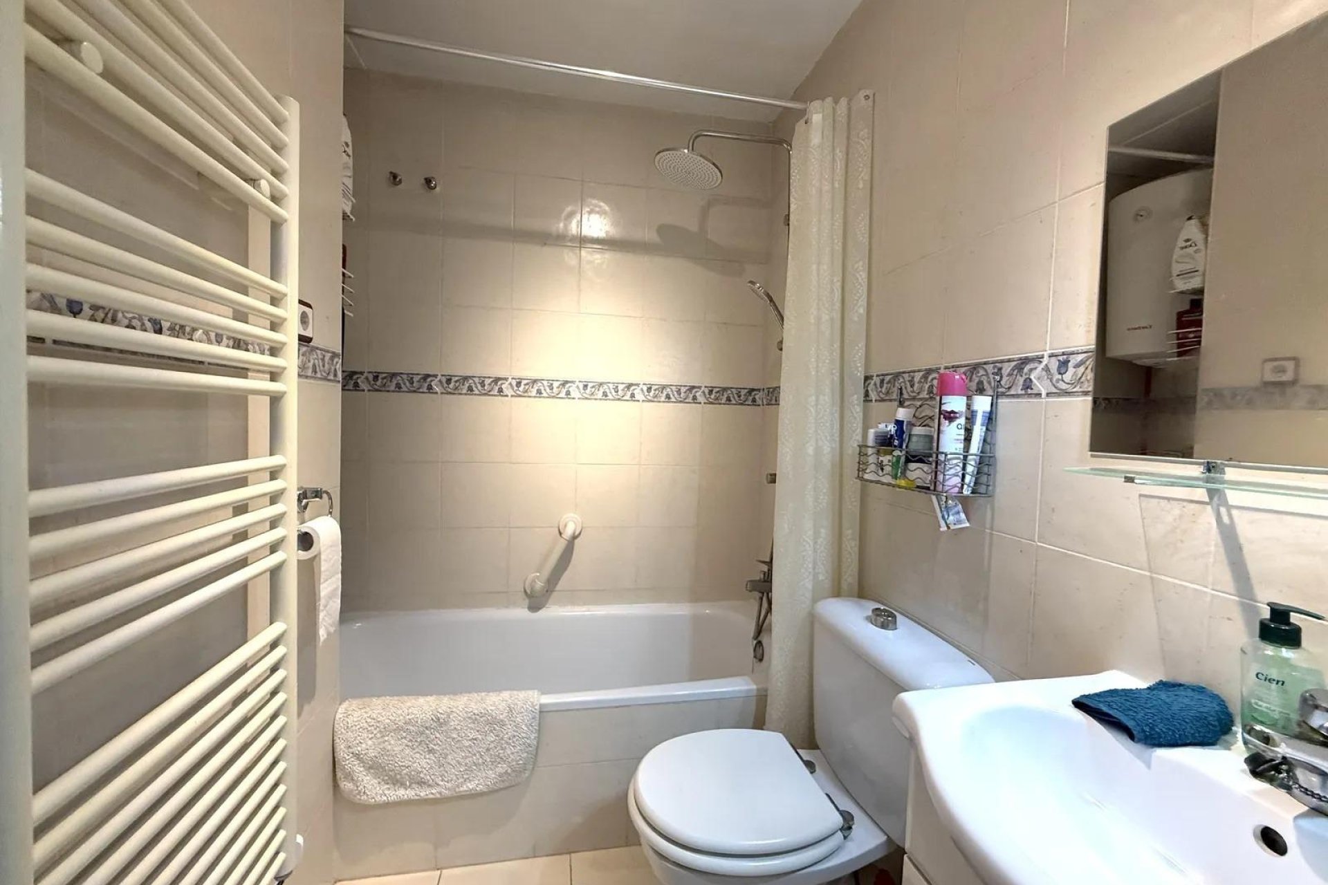 Wiederverkauf - Wohnung -
Torrevieja - La Mata