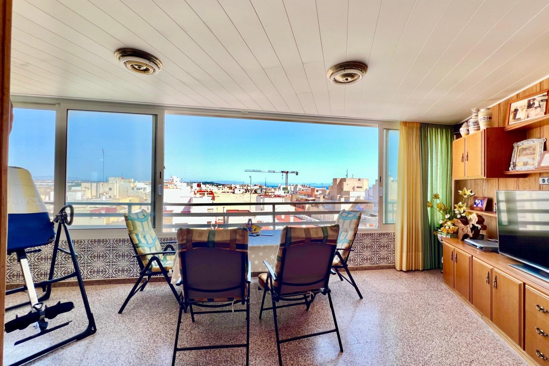 Wiederverkauf - Wohnung -
Torrevieja - La Mata
