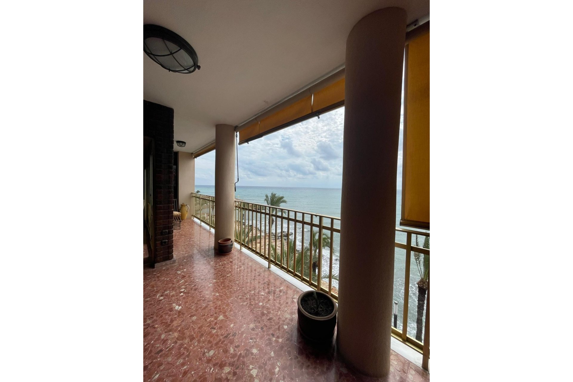 Wiederverkauf - Wohnung -
Torrevieja - Las Piscinas Naturales