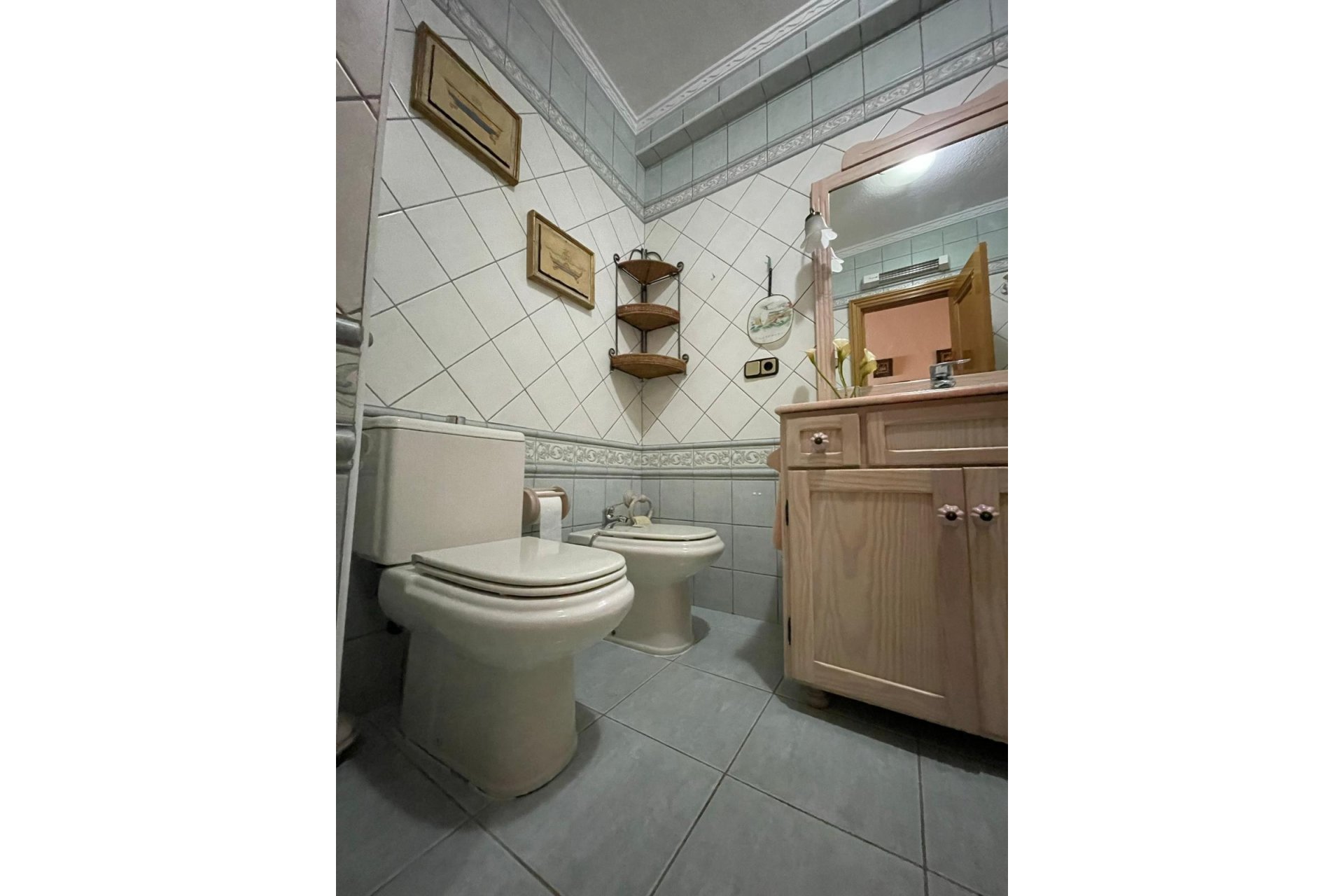 Wiederverkauf - Wohnung -
Torrevieja - Las Piscinas Naturales