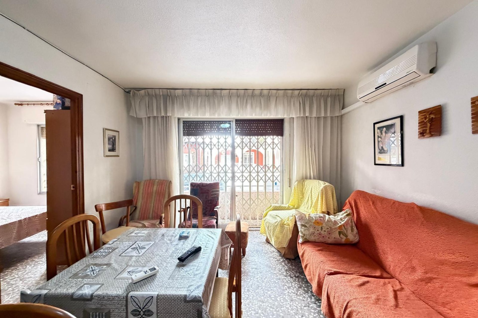 Wiederverkauf - Wohnung -
Torrevieja - Las Piscinas Naturales