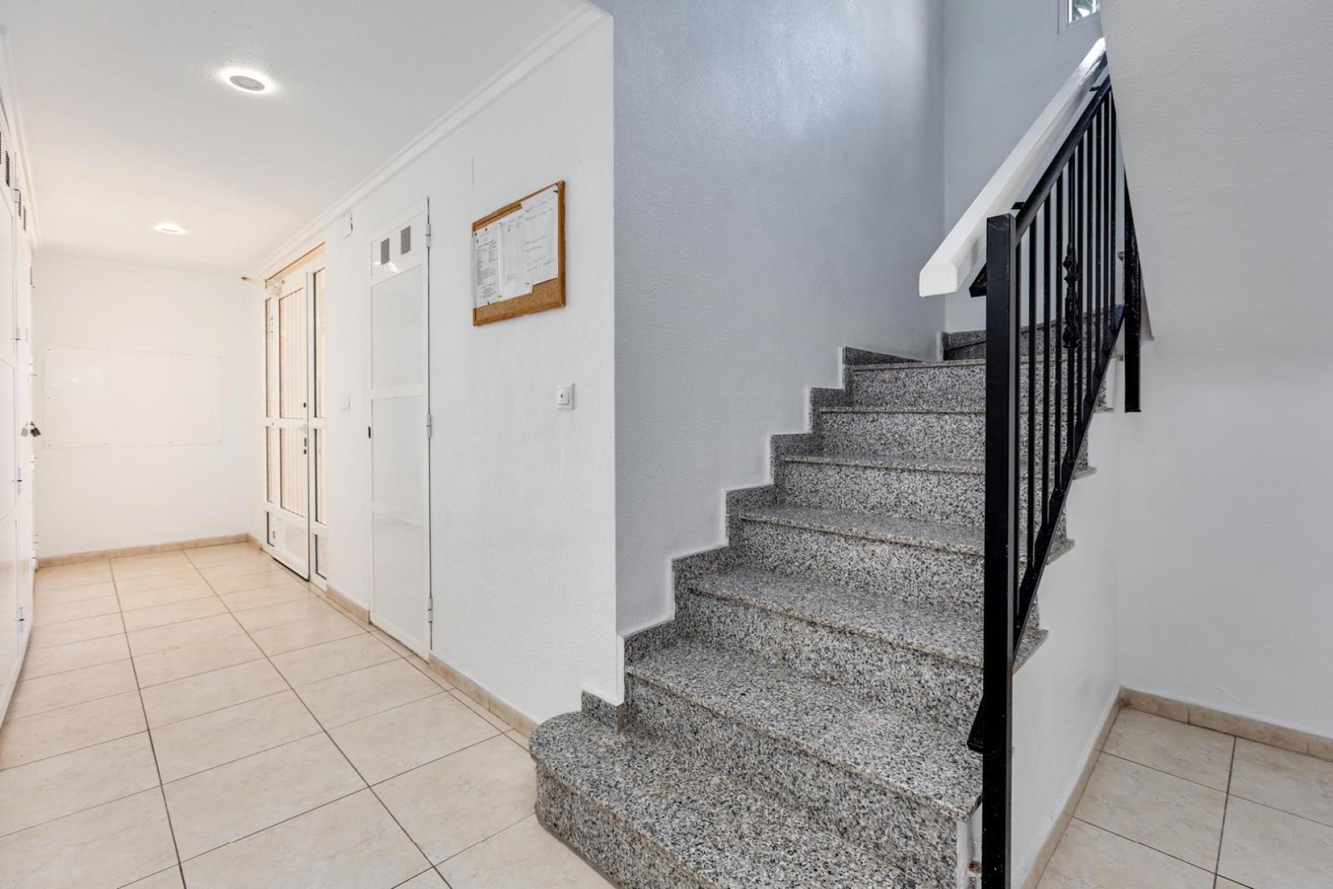Wiederverkauf - Wohnung -
Torrevieja - Nueva Torrevieja