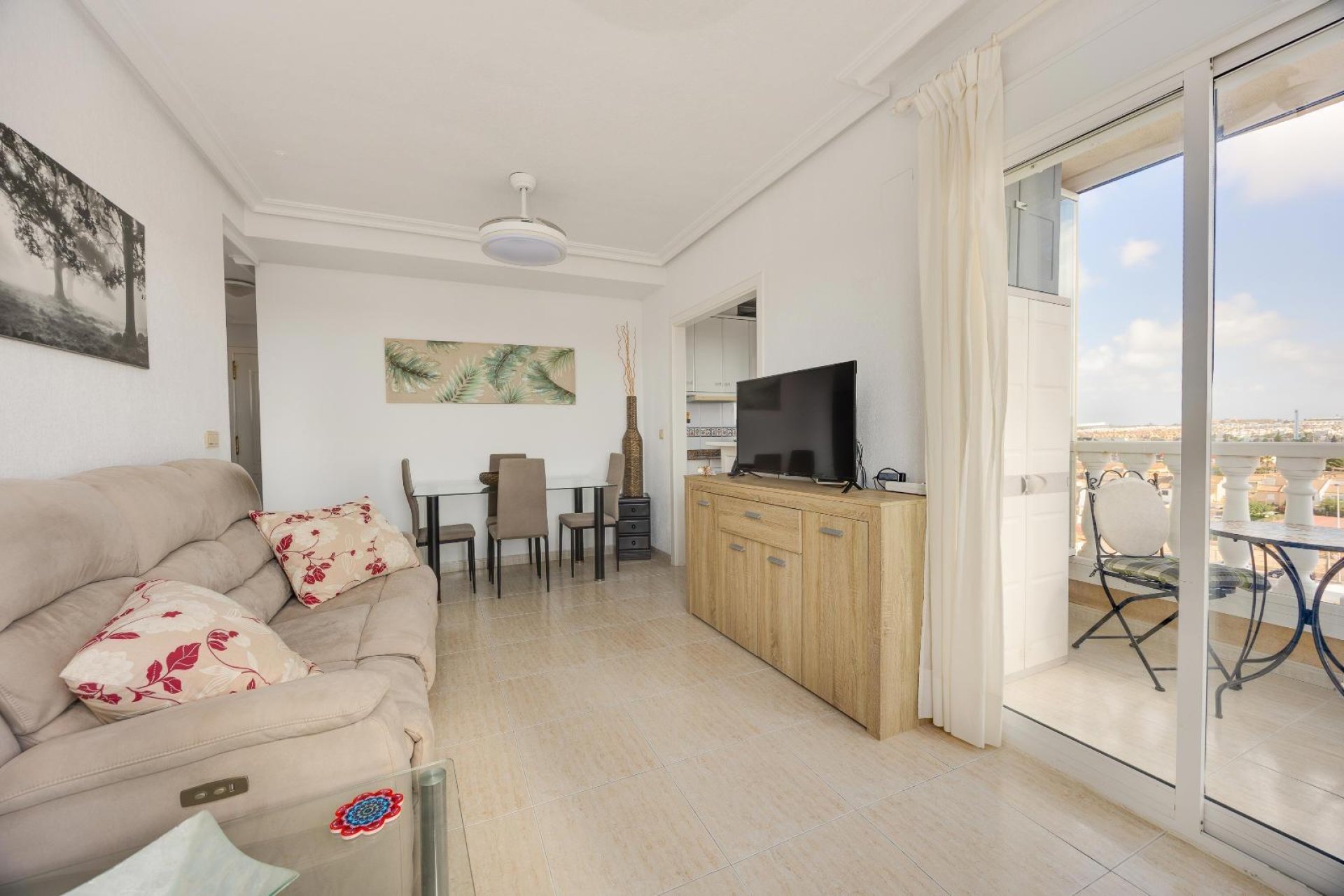Wiederverkauf - Wohnung -
Torrevieja - Nueva Torrevieja