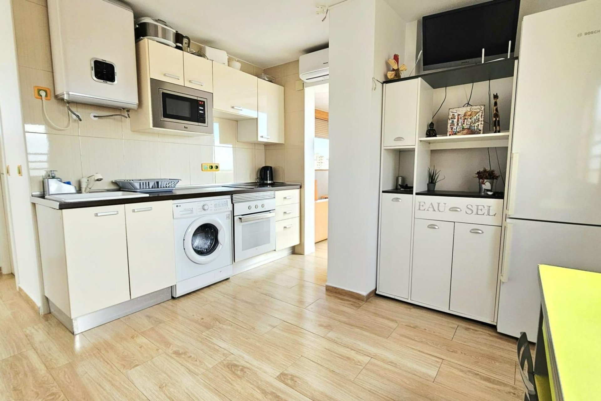 Wiederverkauf - Wohnung -
Torrevieja - Nueva Torrevieja