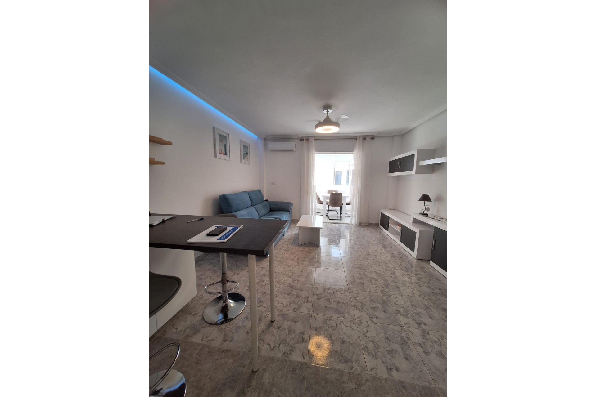 Wiederverkauf - Wohnung -
Torrevieja - Nueva Torrevieja
