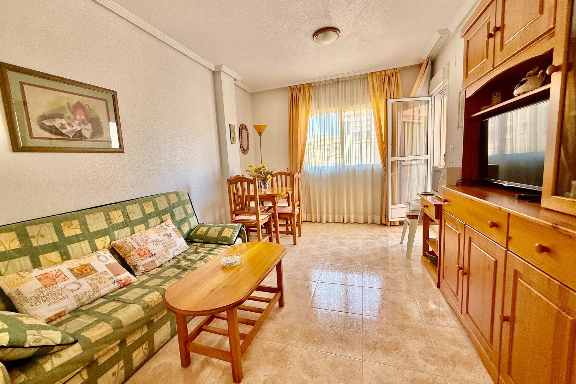 Wiederverkauf - Wohnung -
Torrevieja - PARQUE DE LAS NACIONES