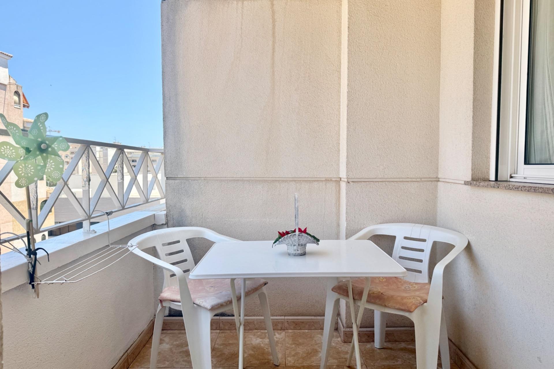 Wiederverkauf - Wohnung -
Torrevieja - PARQUE DE LAS NACIONES
