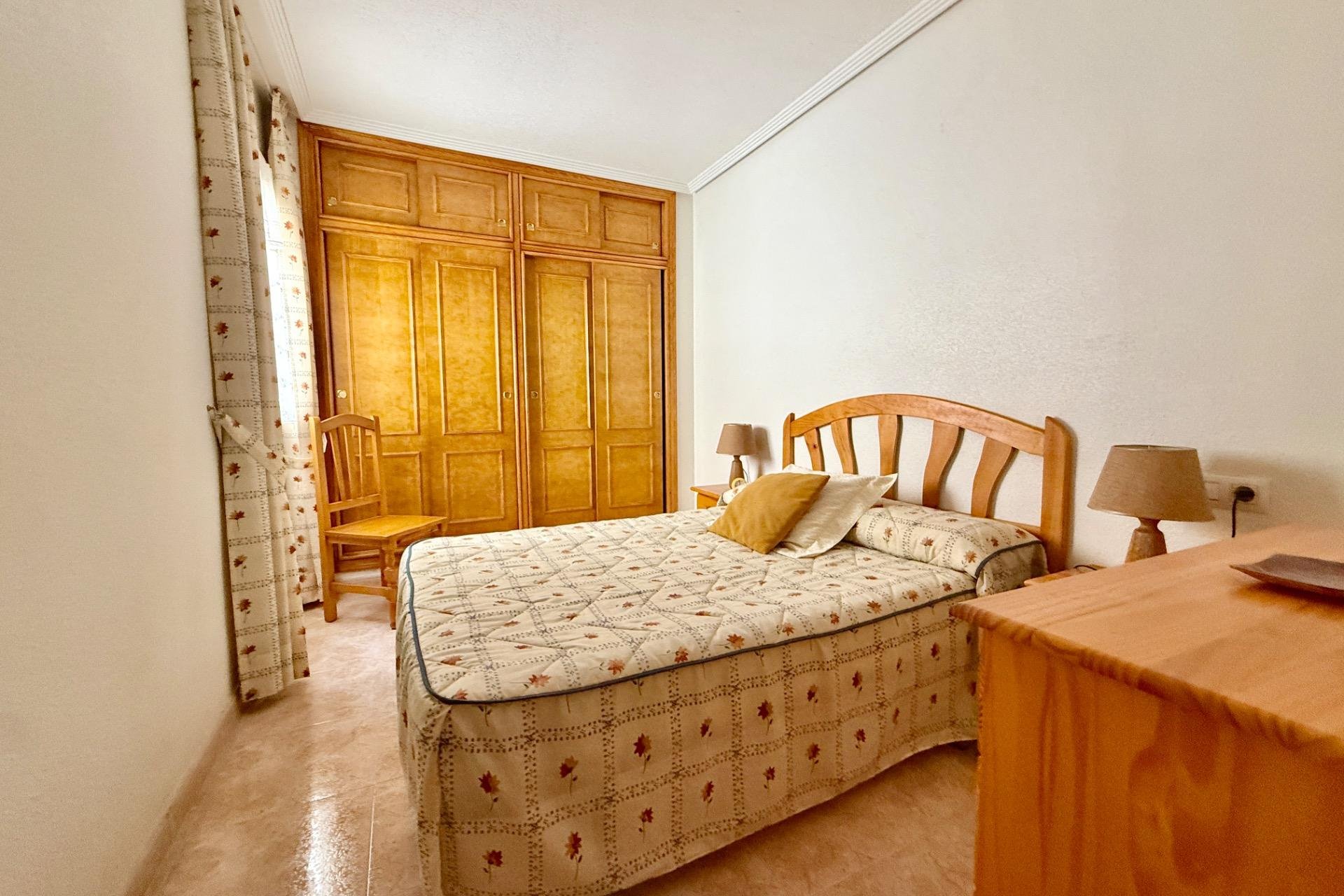 Wiederverkauf - Wohnung -
Torrevieja - PARQUE DE LAS NACIONES