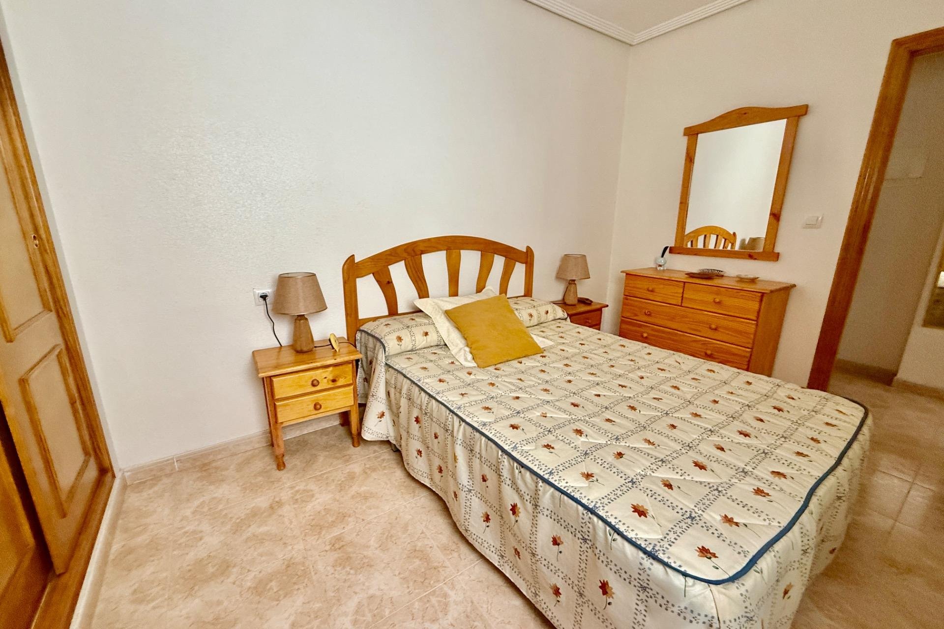 Wiederverkauf - Wohnung -
Torrevieja - PARQUE DE LAS NACIONES