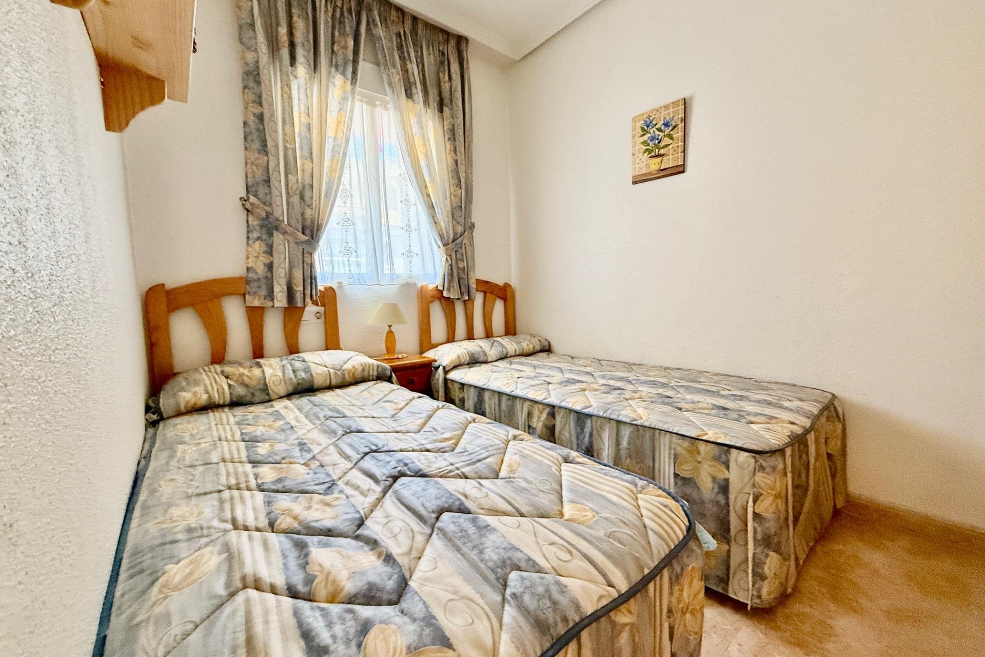 Wiederverkauf - Wohnung -
Torrevieja - PARQUE DE LAS NACIONES