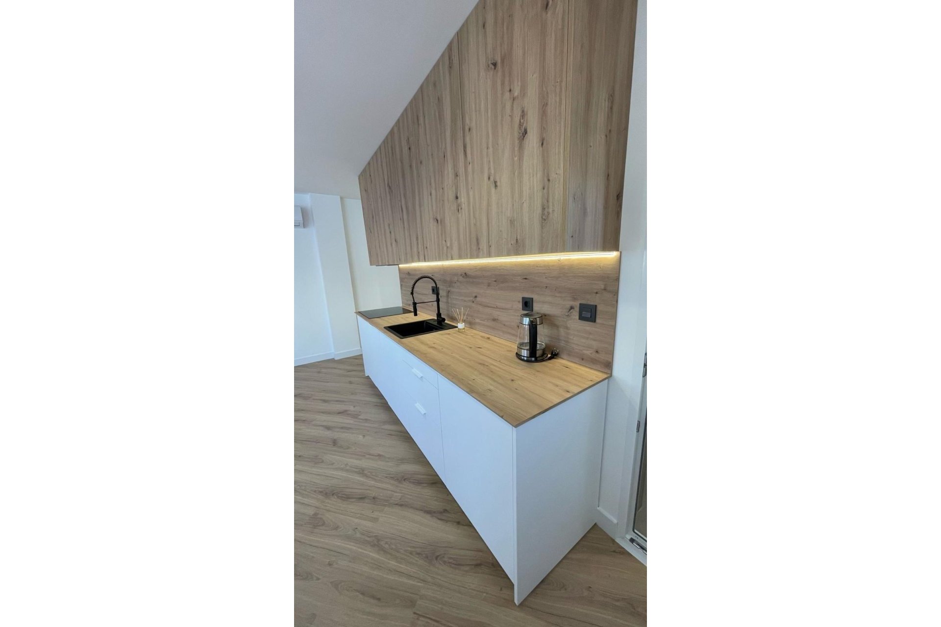 Wiederverkauf - Wohnung -
Torrevieja - PARQUE DE LAS NACIONES