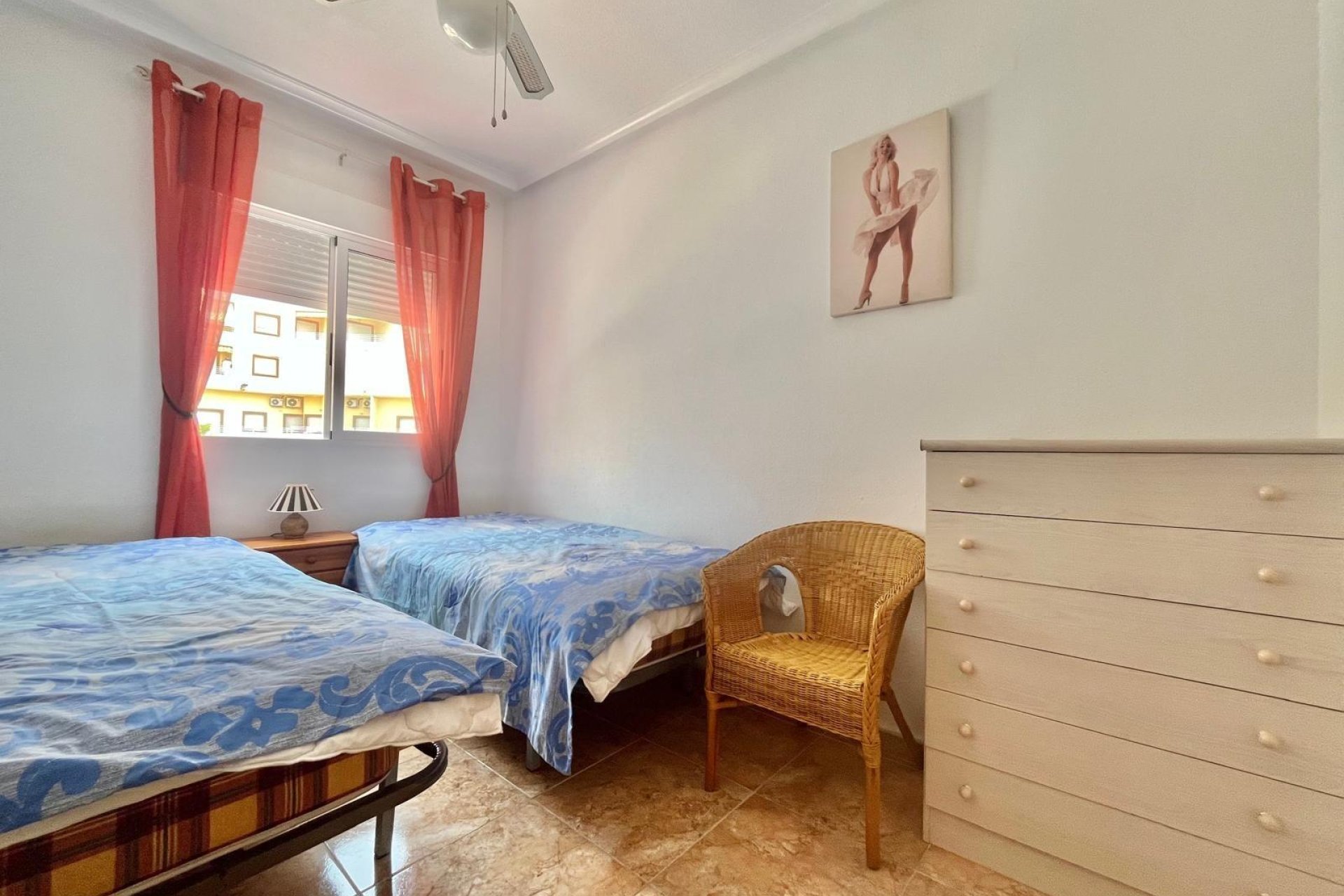 Wiederverkauf - Wohnung -
Torrevieja - PARQUE DE LAS NACIONES