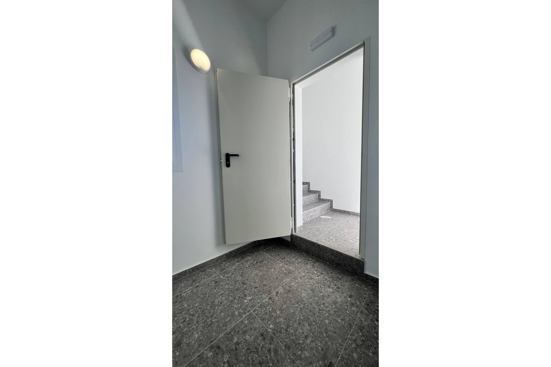 Wiederverkauf - Wohnung -
Torrevieja - PARQUE DE LAS NACIONES