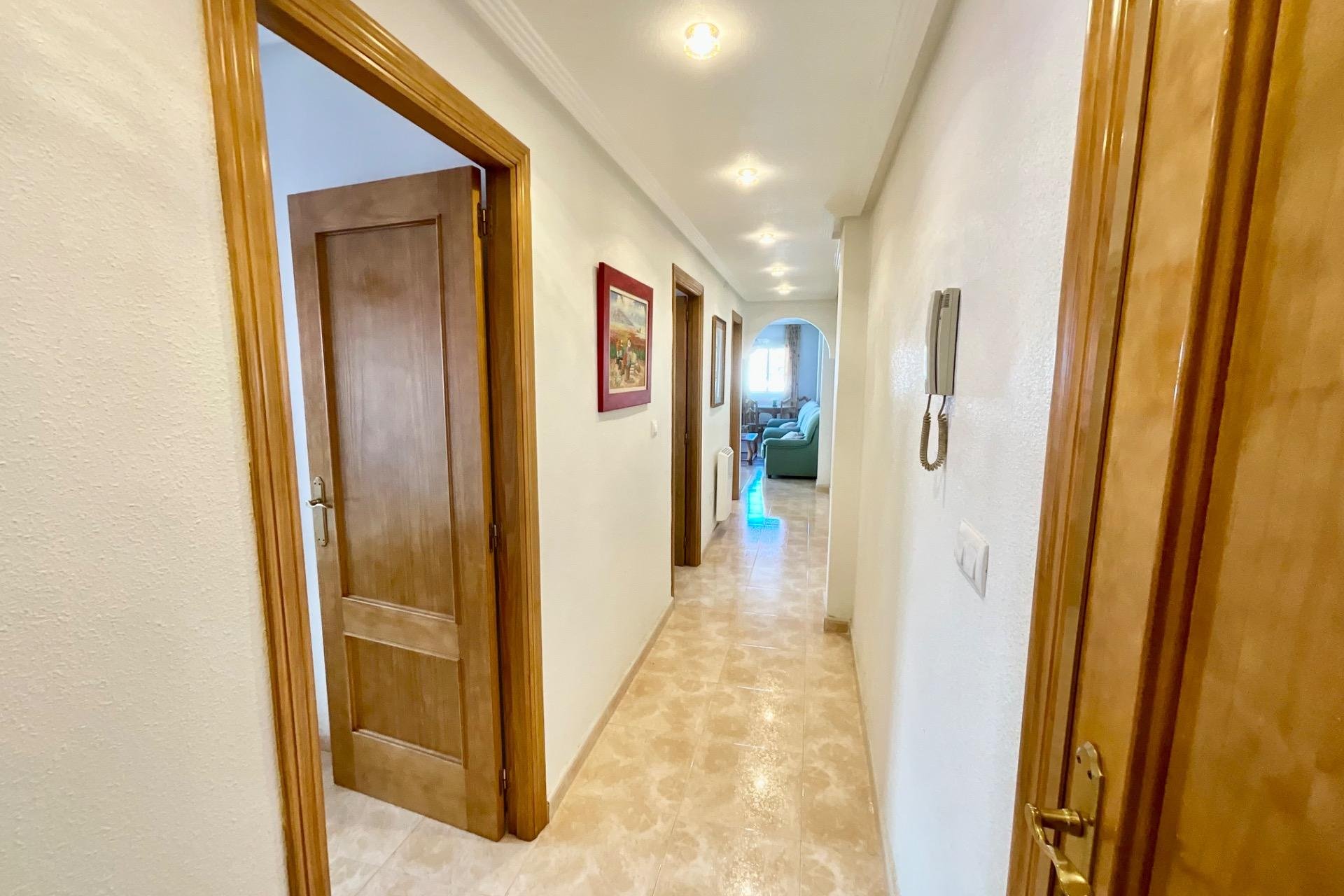 Wiederverkauf - Wohnung -
Torrevieja - PARQUE DE LAS NACIONES