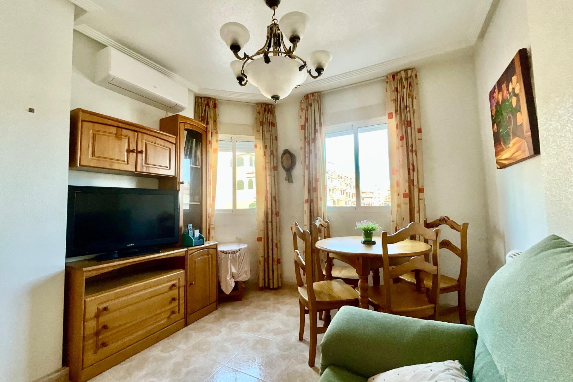 Wiederverkauf - Wohnung -
Torrevieja - PARQUE DE LAS NACIONES