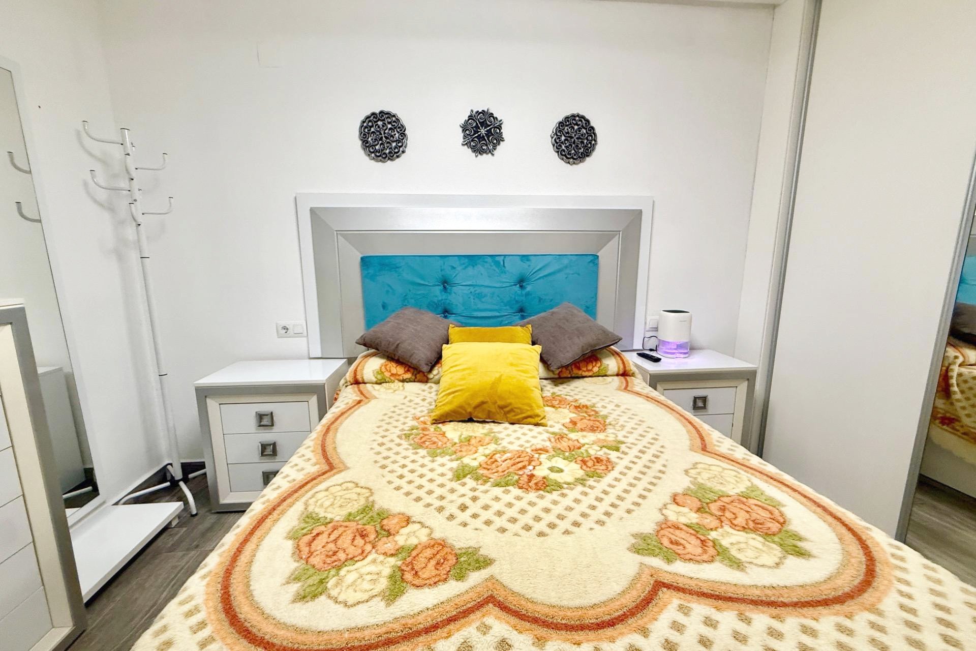 Wiederverkauf - Wohnung -
Torrevieja - PARQUE DE LAS NACIONES