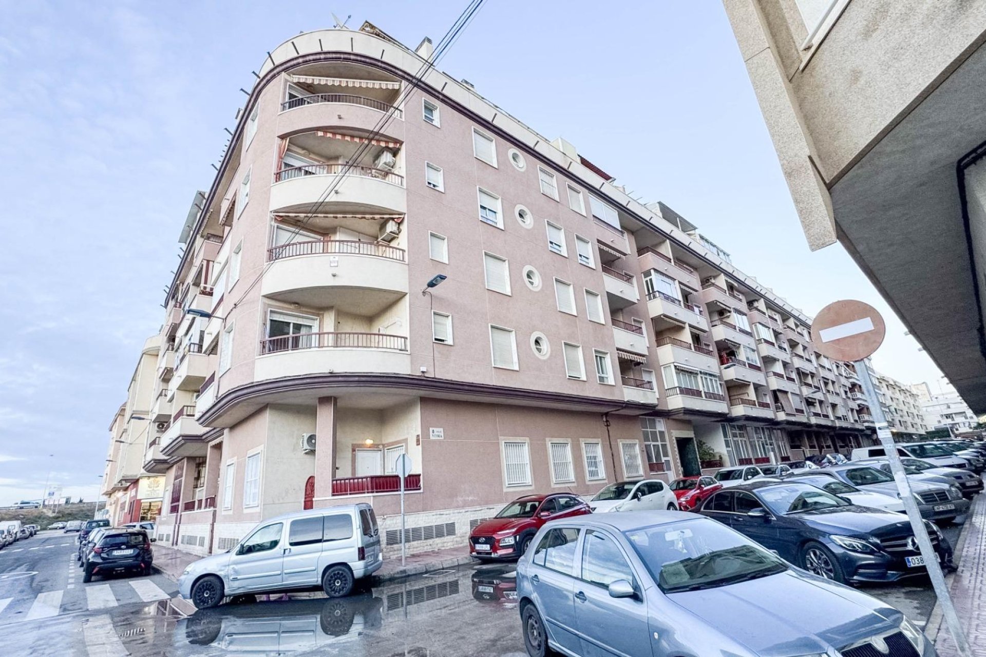 Wiederverkauf - Wohnung -
Torrevieja - PARQUE DE LAS NACIONES