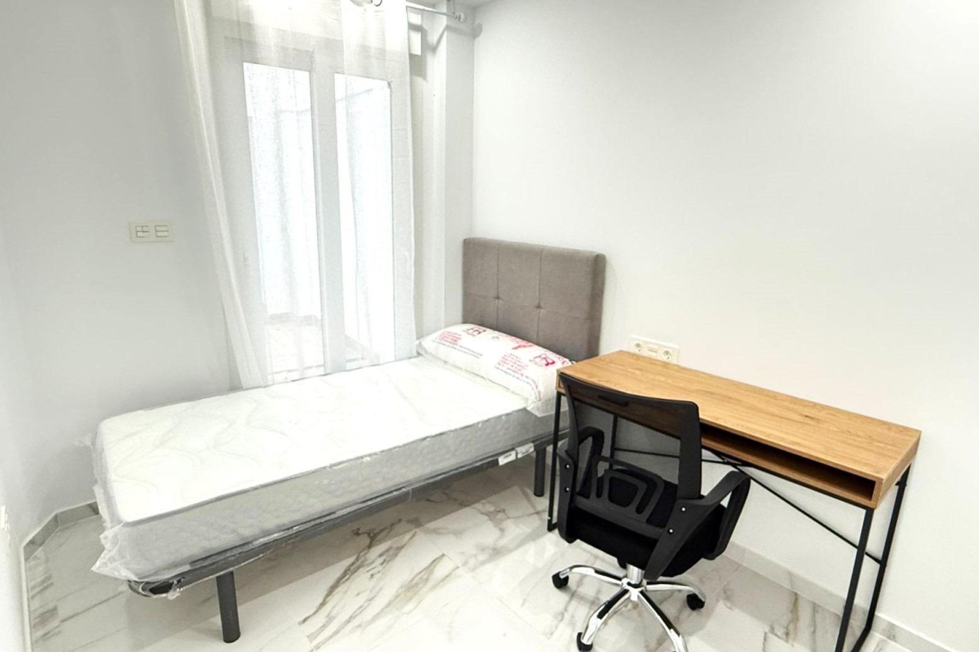 Wiederverkauf - Wohnung -
Torrevieja - PARQUE DE LAS NACIONES