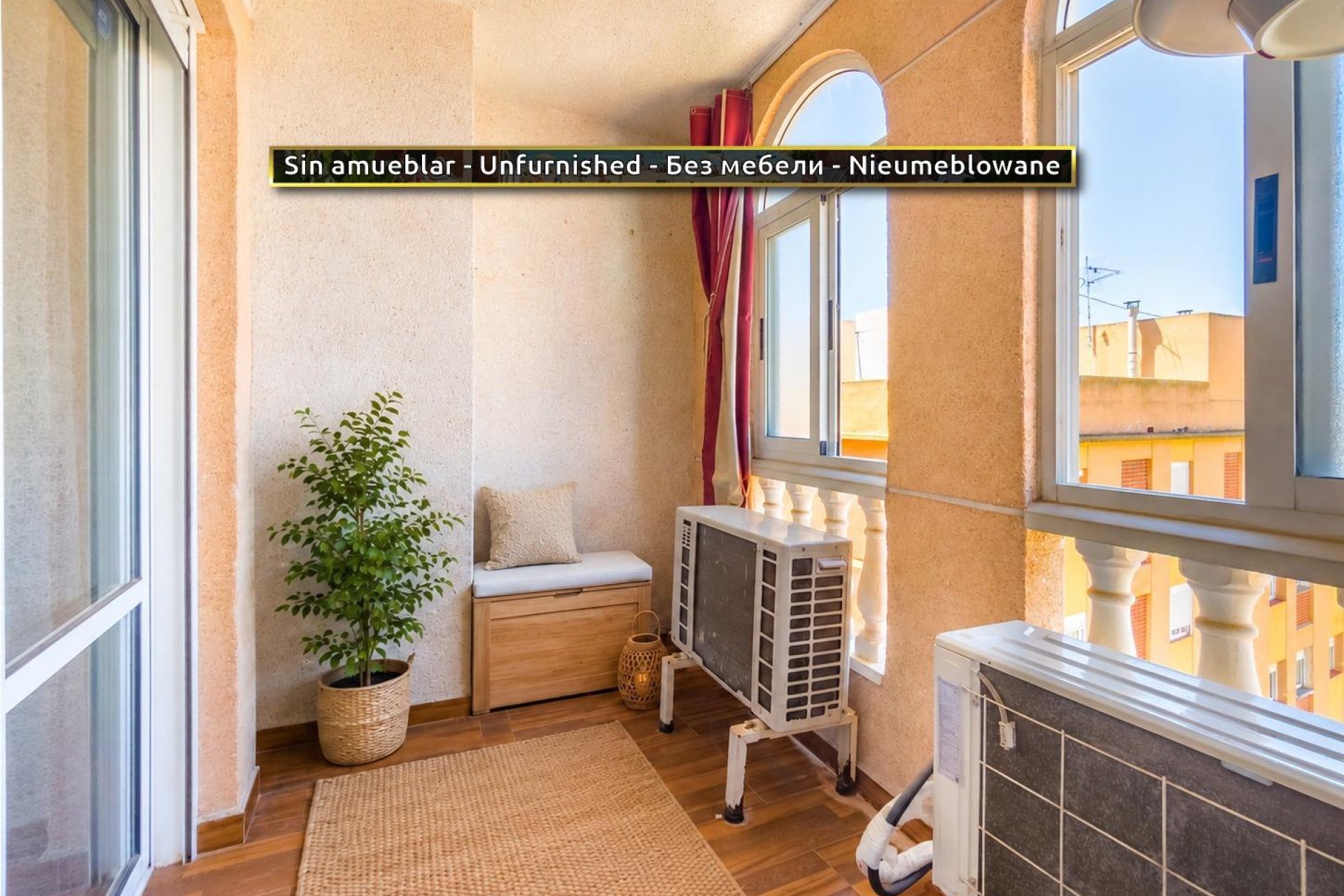 Wiederverkauf - Wohnung -
Torrevieja - PARQUE DE LAS NACIONES