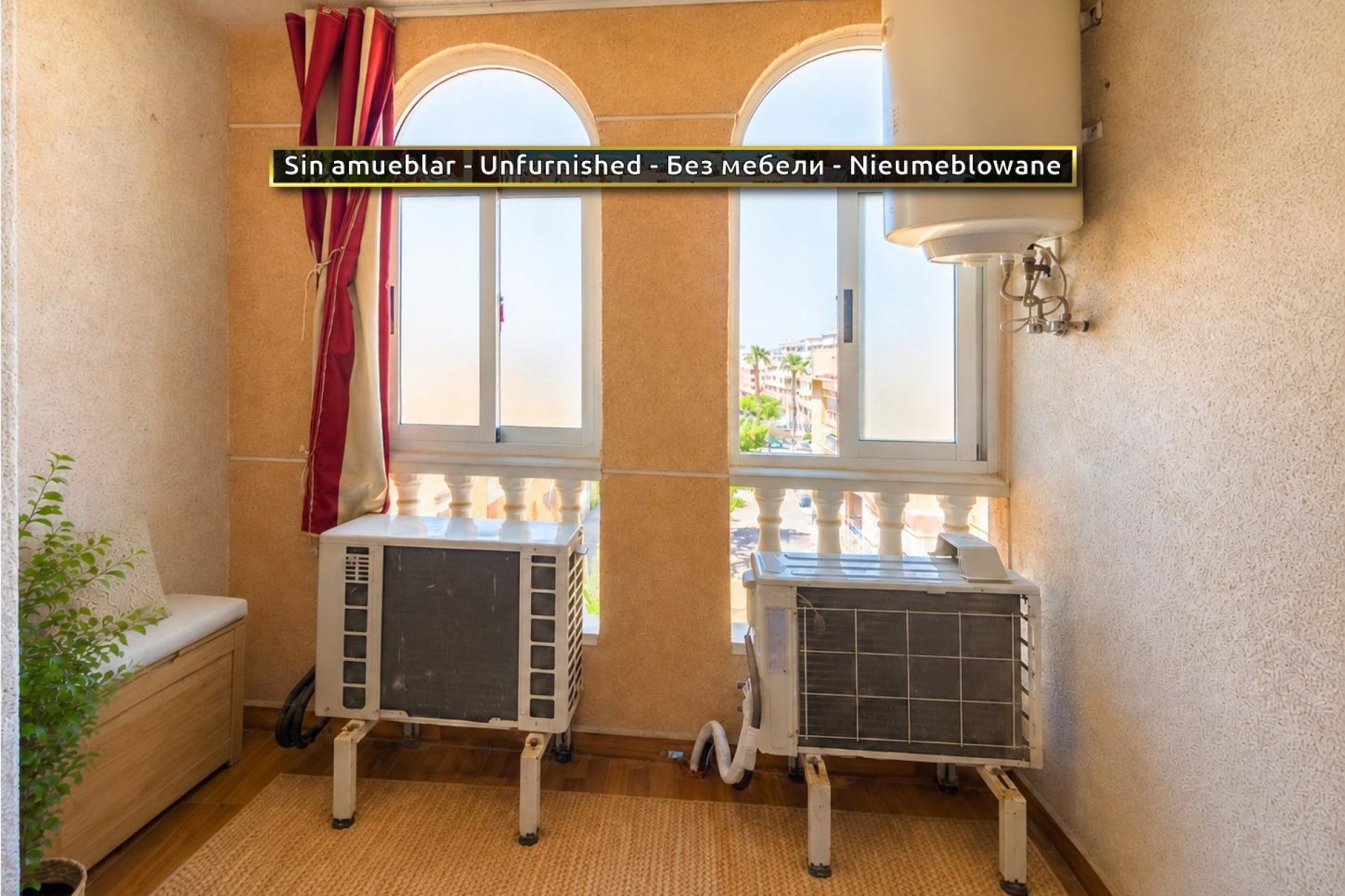 Wiederverkauf - Wohnung -
Torrevieja - PARQUE DE LAS NACIONES