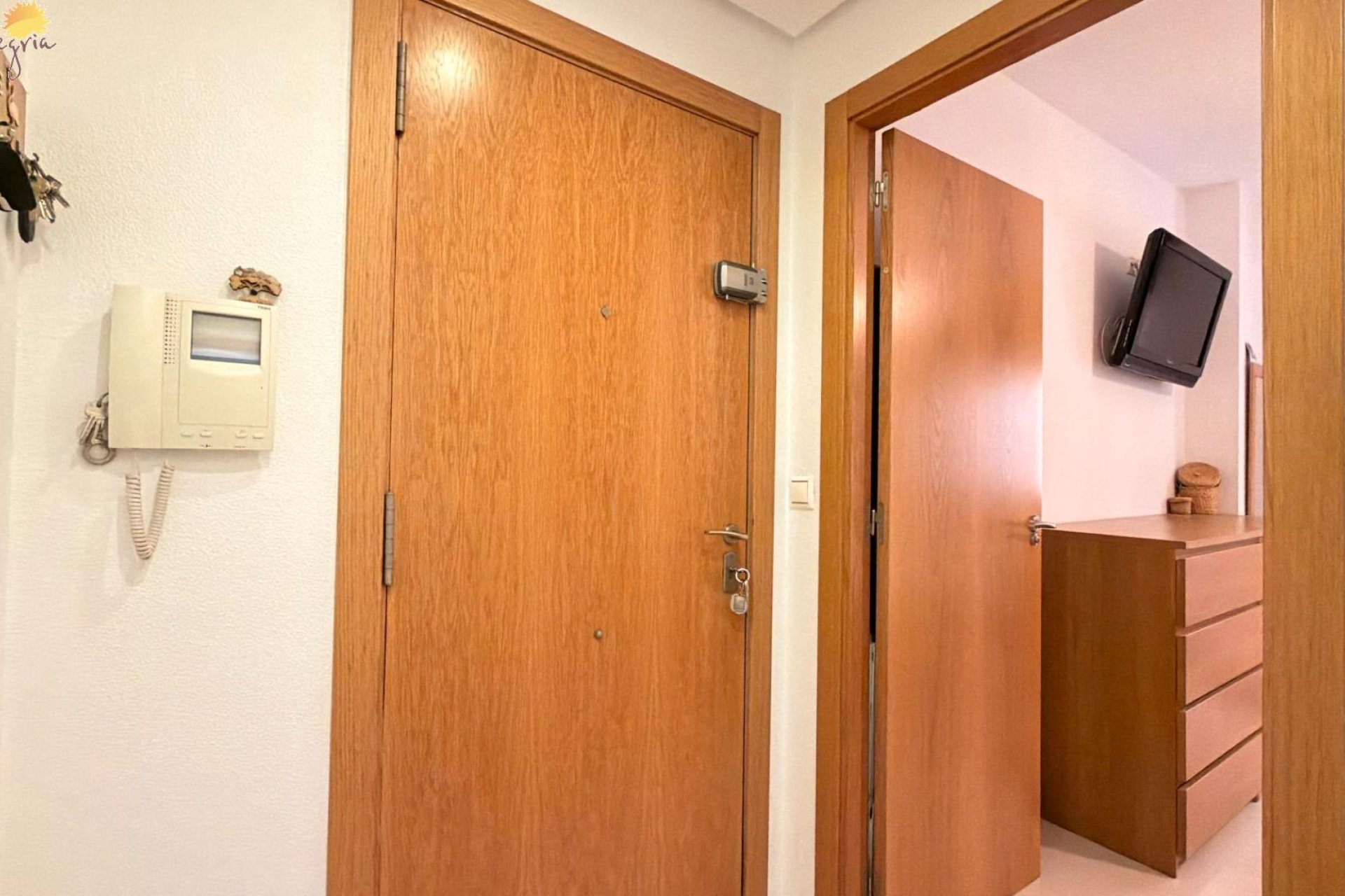 Wiederverkauf - Wohnung -
Torrevieja - PARQUE DE LAS NACIONES