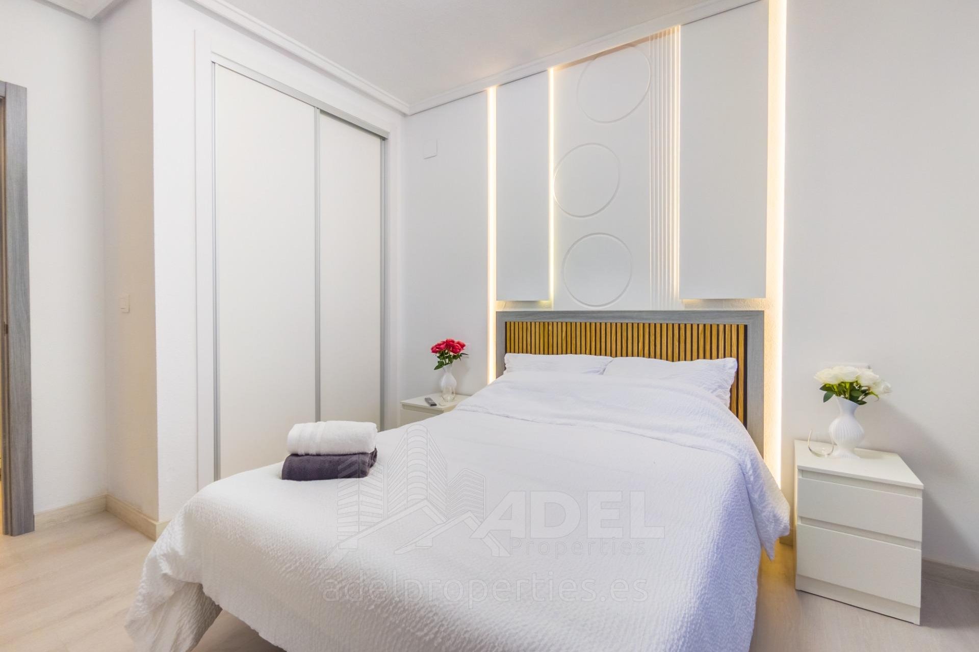 Wiederverkauf - Wohnung -
Torrevieja - PARQUE DE LAS NACIONES