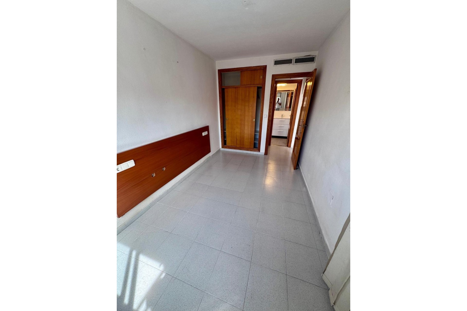 Wiederverkauf - Wohnung -
Torrevieja - PARQUE DE LAS NACIONES