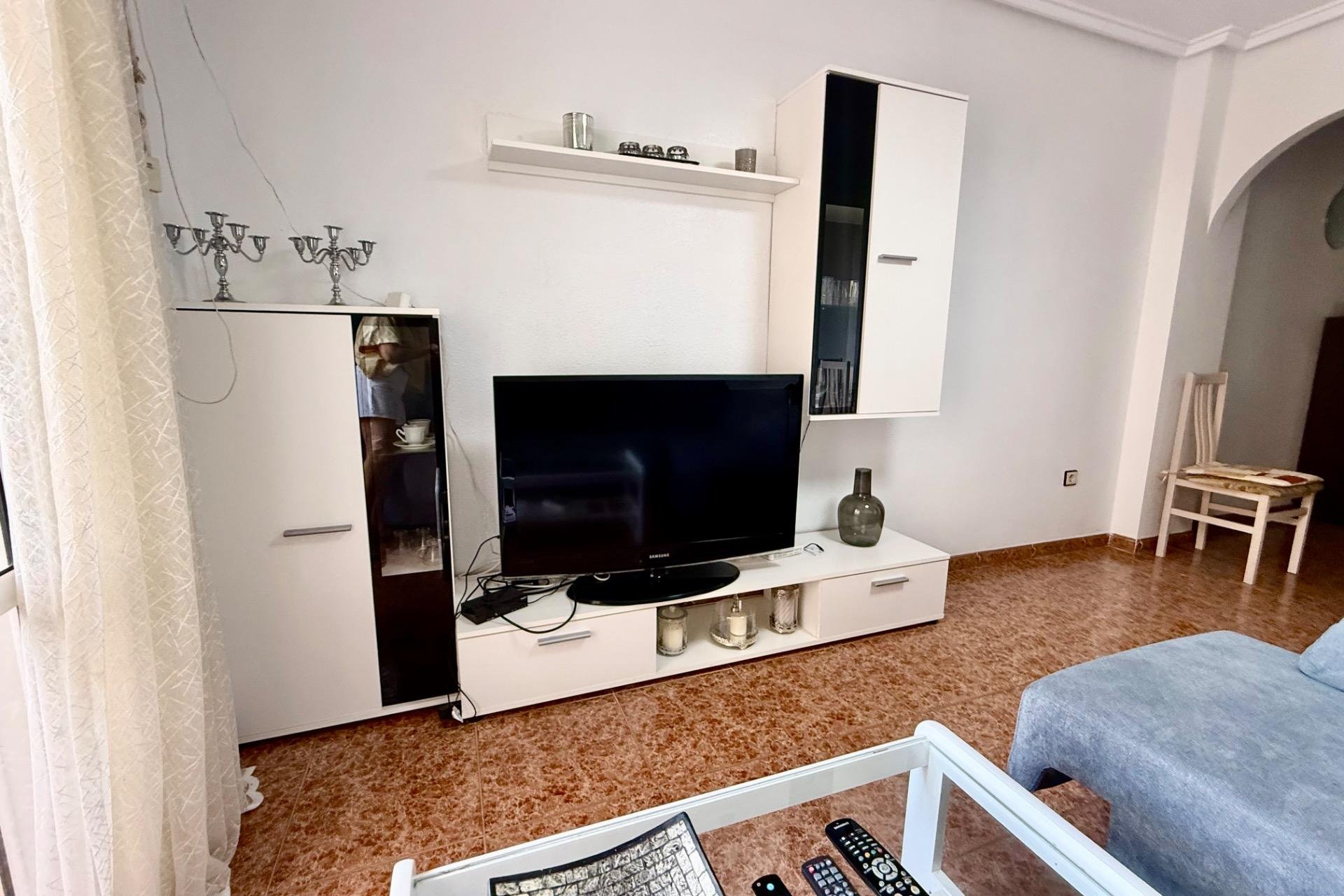 Wiederverkauf - Wohnung -
Torrevieja - PARQUE DE LAS NACIONES