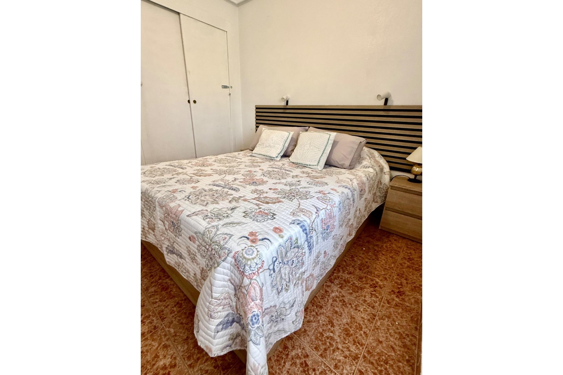 Wiederverkauf - Wohnung -
Torrevieja - PARQUE DE LAS NACIONES