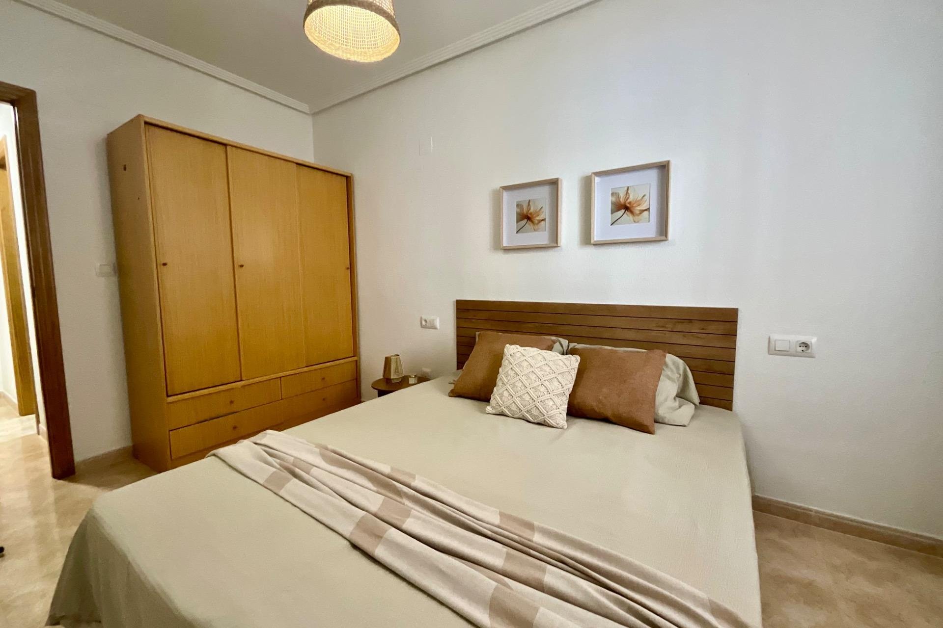 Wiederverkauf - Wohnung -
Torrevieja - PARQUE DE LAS NACIONES