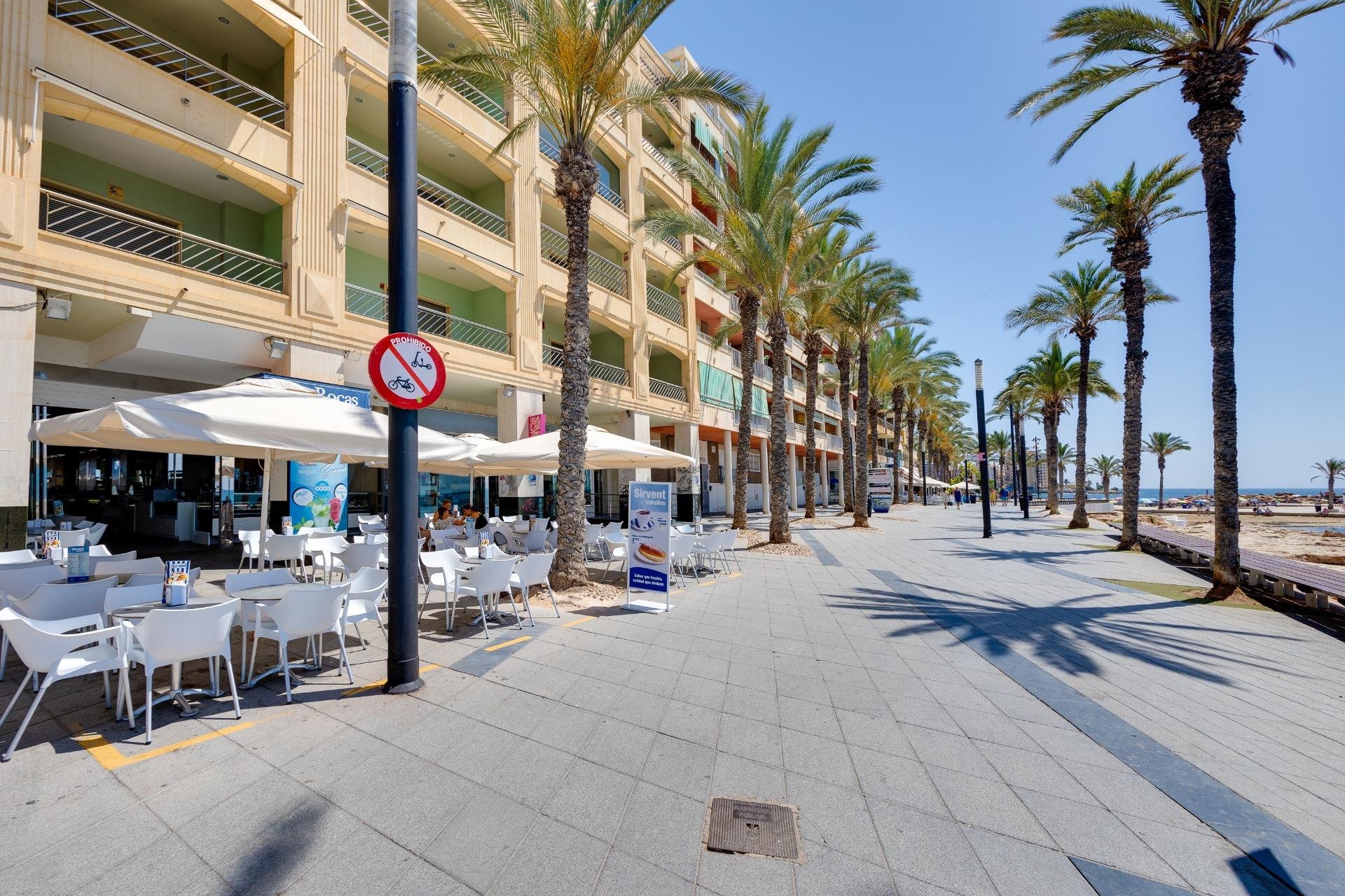 Wiederverkauf - Wohnung -
Torrevieja - Paseo Maritimo