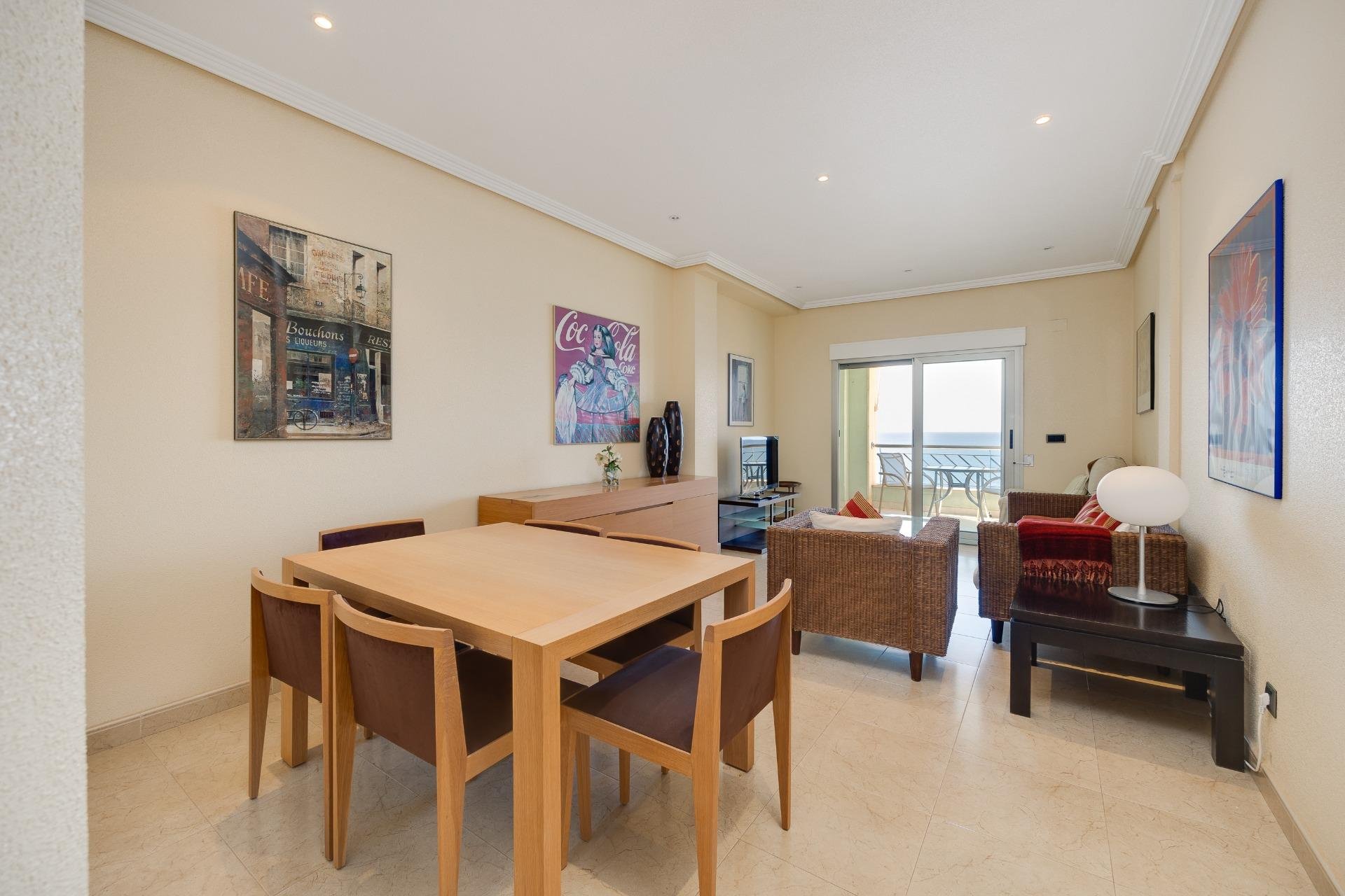 Wiederverkauf - Wohnung -
Torrevieja - Paseo Maritimo