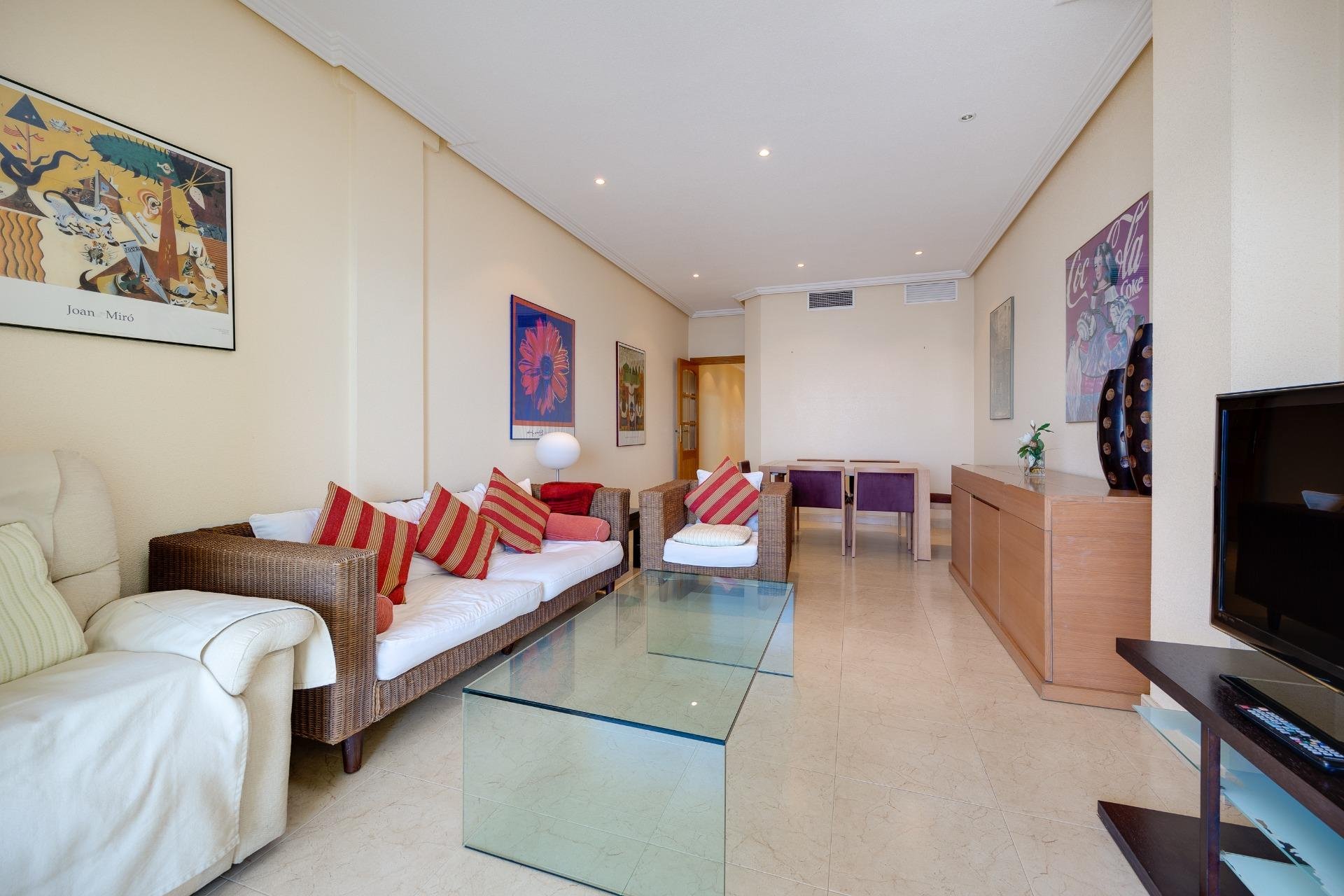Wiederverkauf - Wohnung -
Torrevieja - Paseo Maritimo