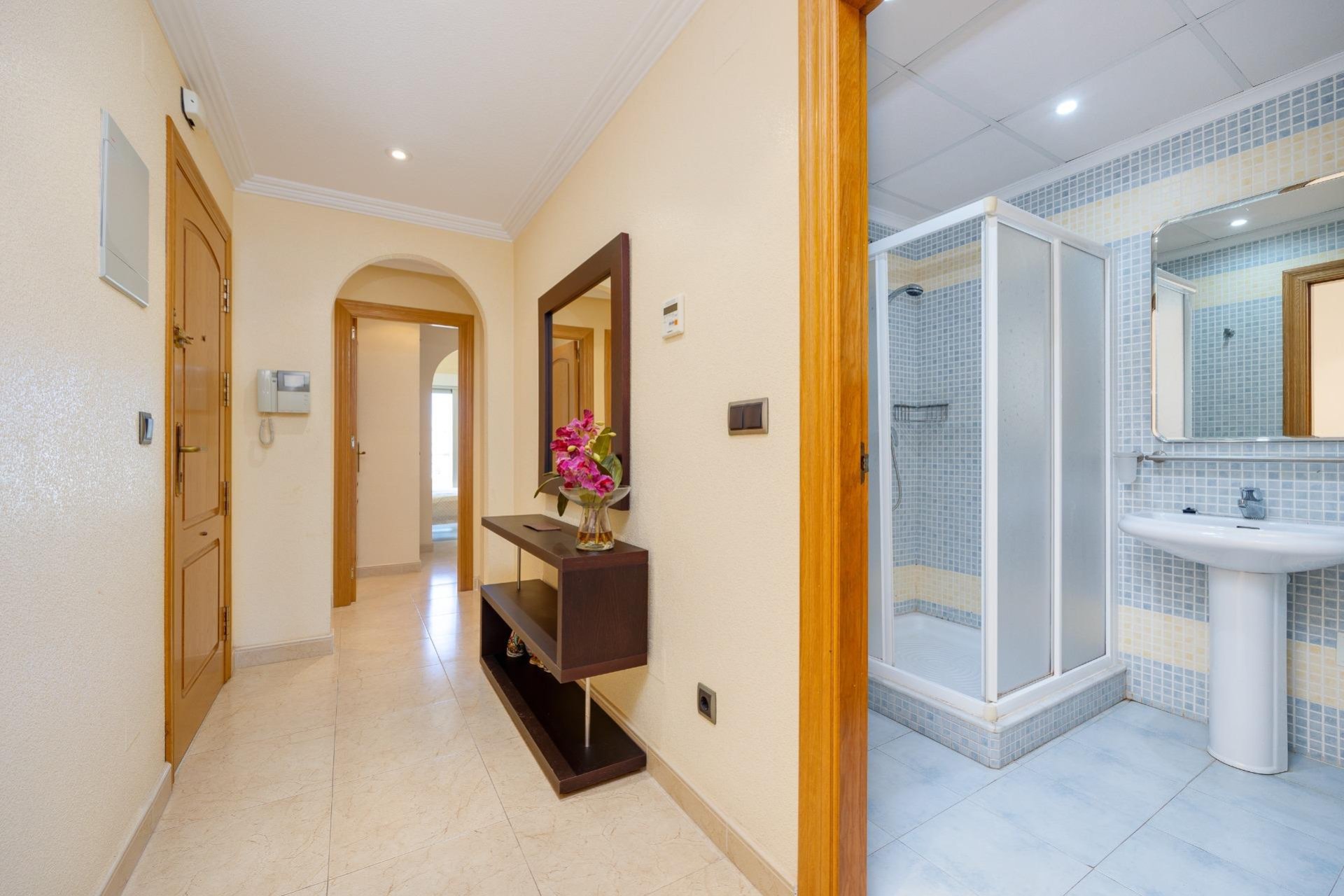 Wiederverkauf - Wohnung -
Torrevieja - Paseo Maritimo